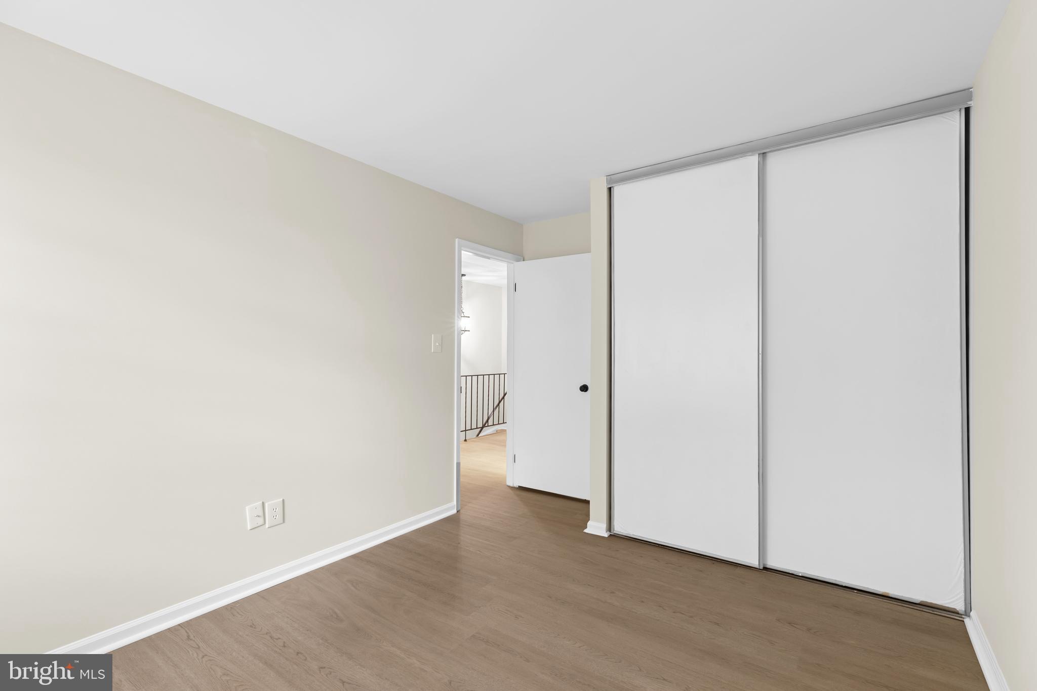 4190 Pleasant Meadow Ct #102b