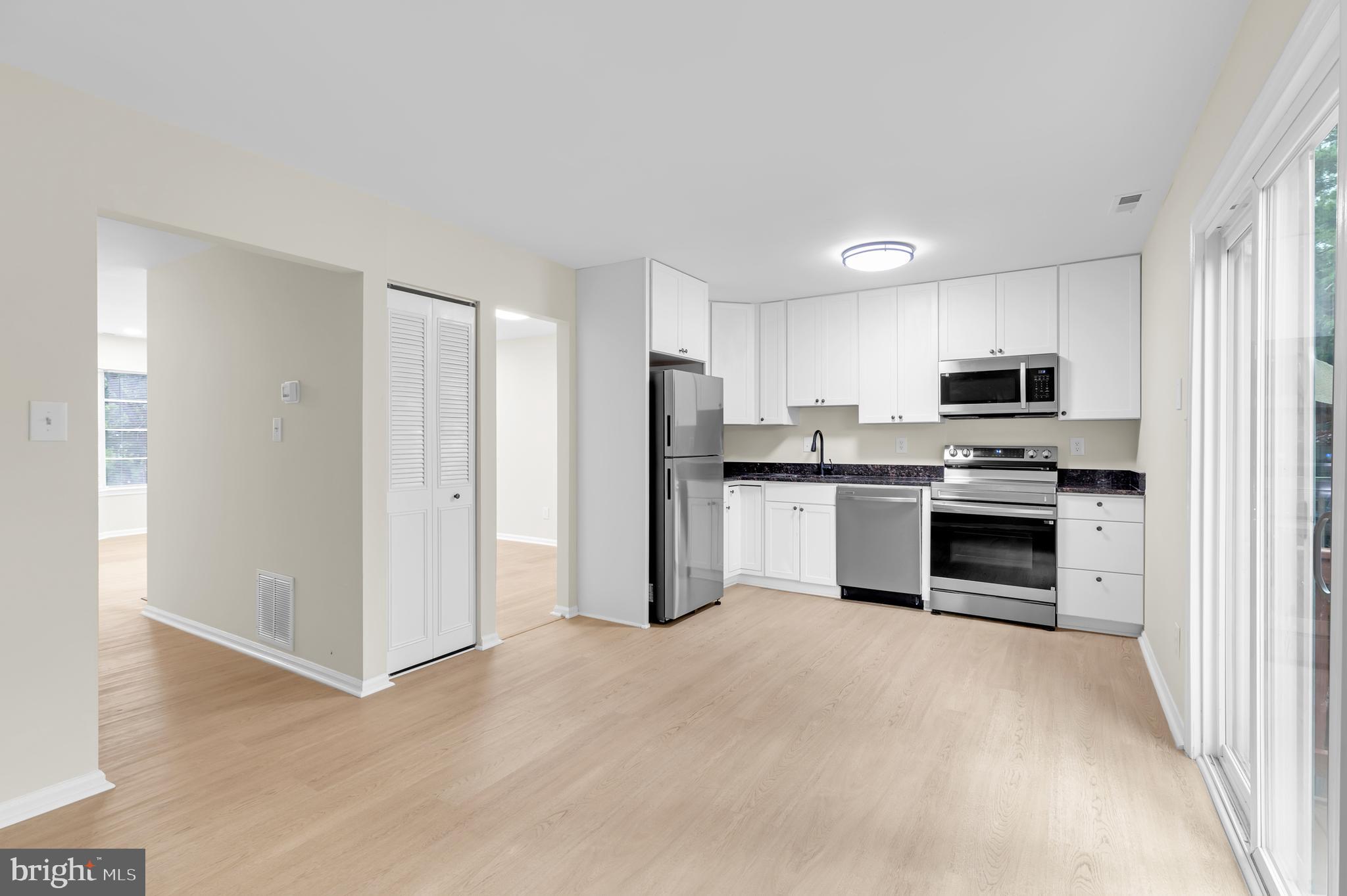 4190 Pleasant Meadow Ct #102b