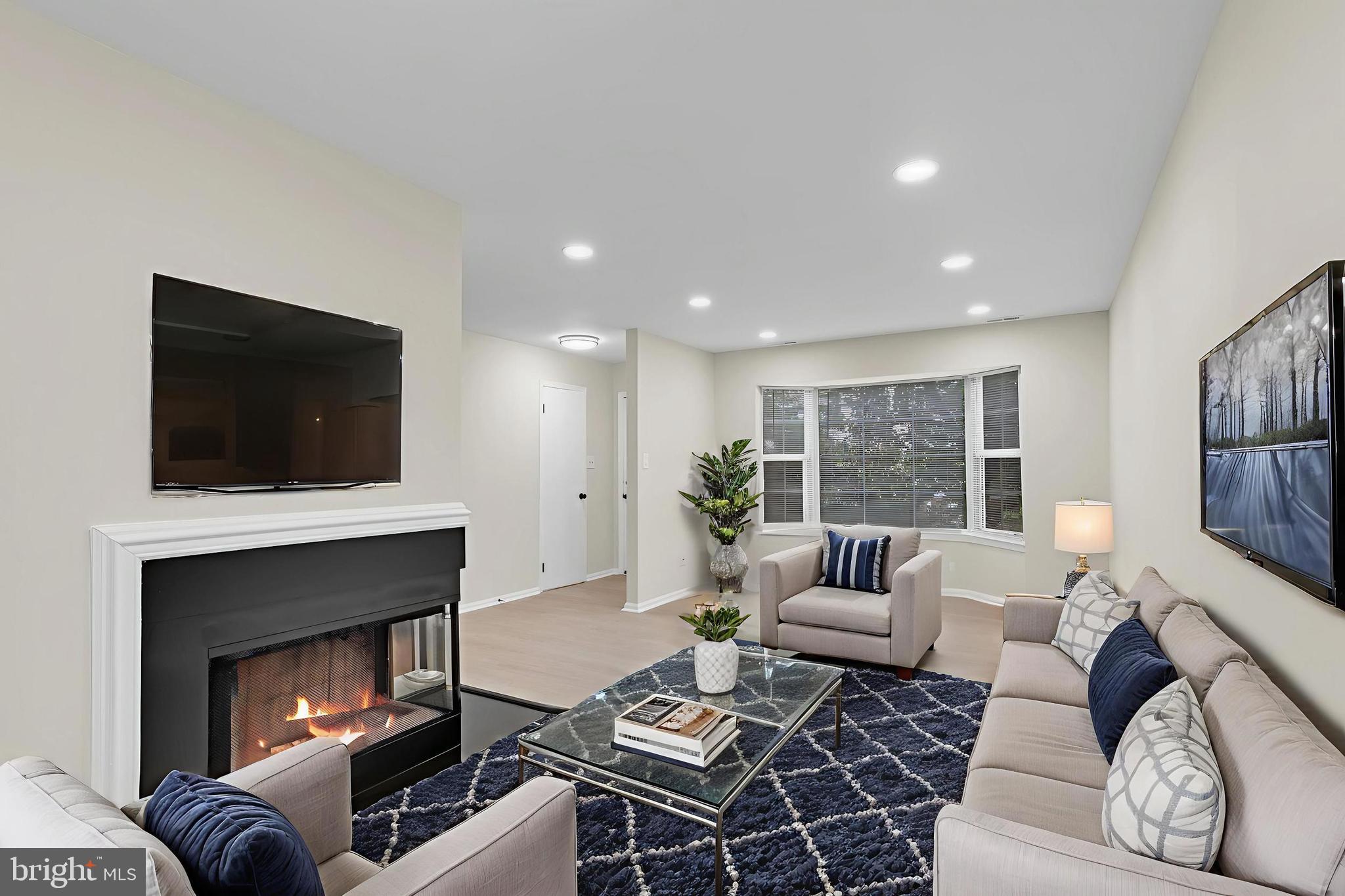 4190 Pleasant Meadow Ct #102b