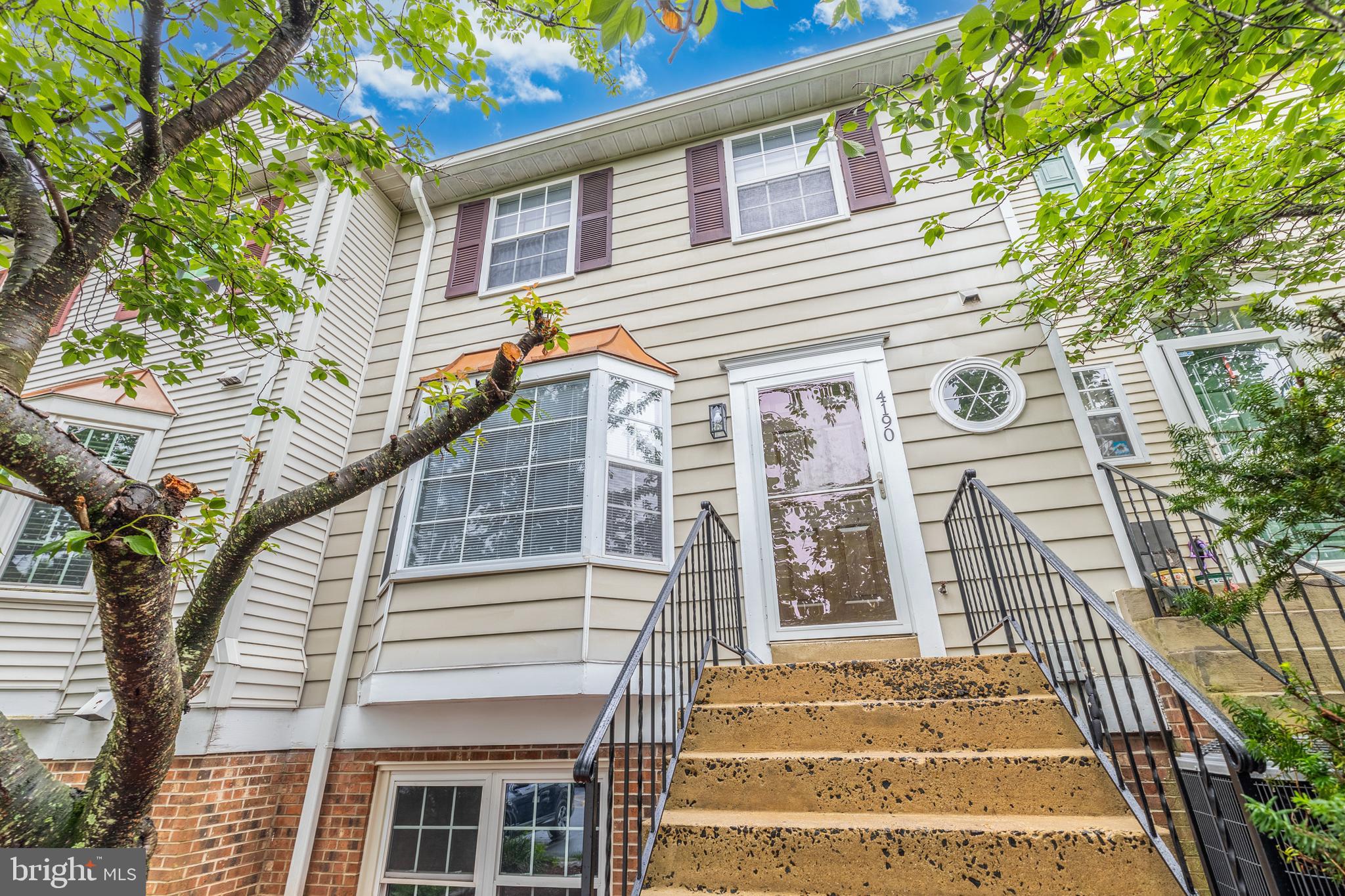 4190 Pleasant Meadow Ct #102b