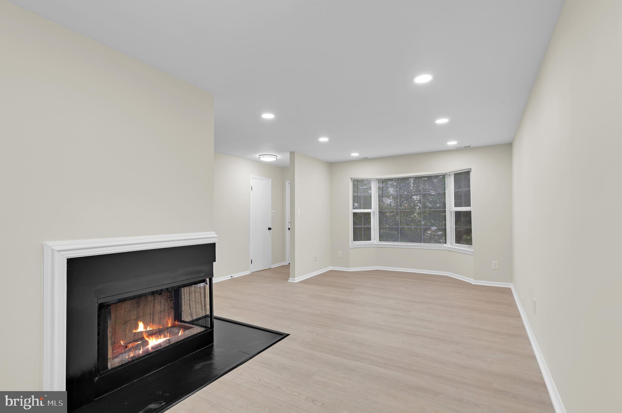 4190 Pleasant Meadow Ct #102b