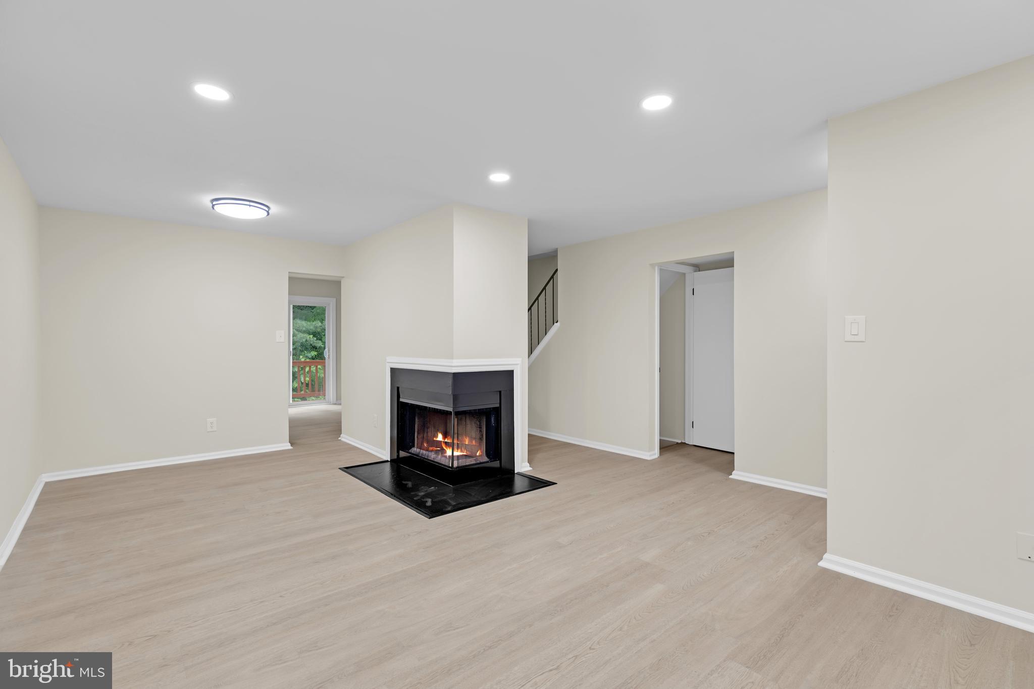 4190 Pleasant Meadow Ct #102b