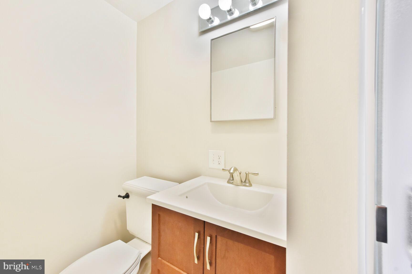1517 Tuba Ct