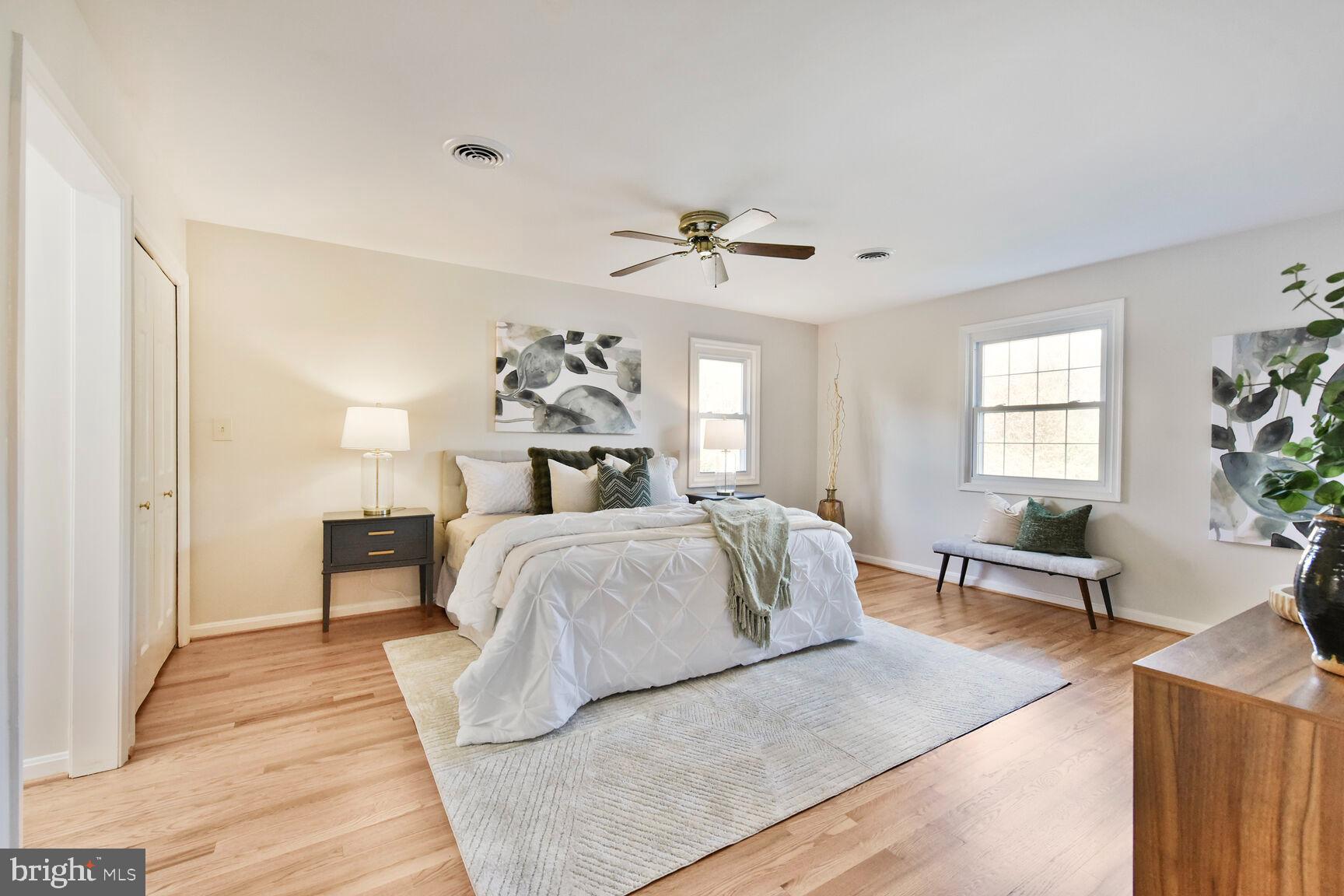 1517 Tuba Ct