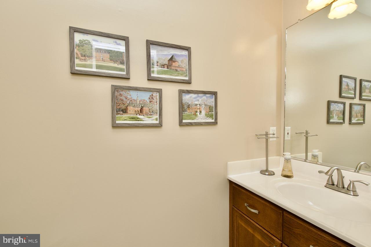 8837 EAGLE ROCK LANE