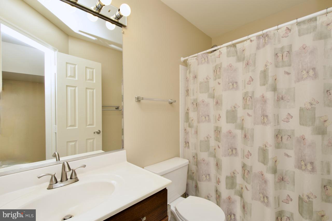 8837 EAGLE ROCK LANE