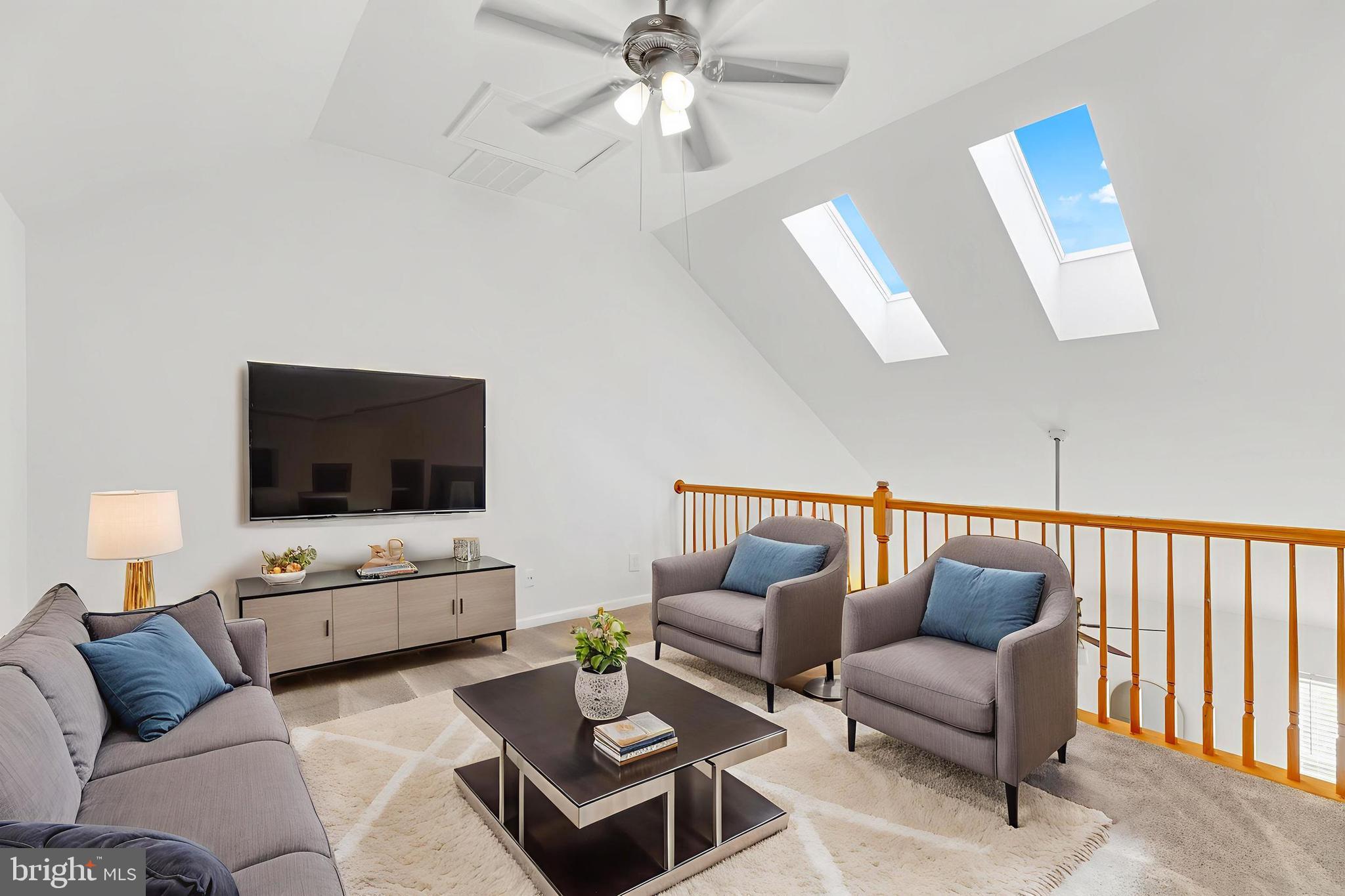 2506 James Monroe Cir