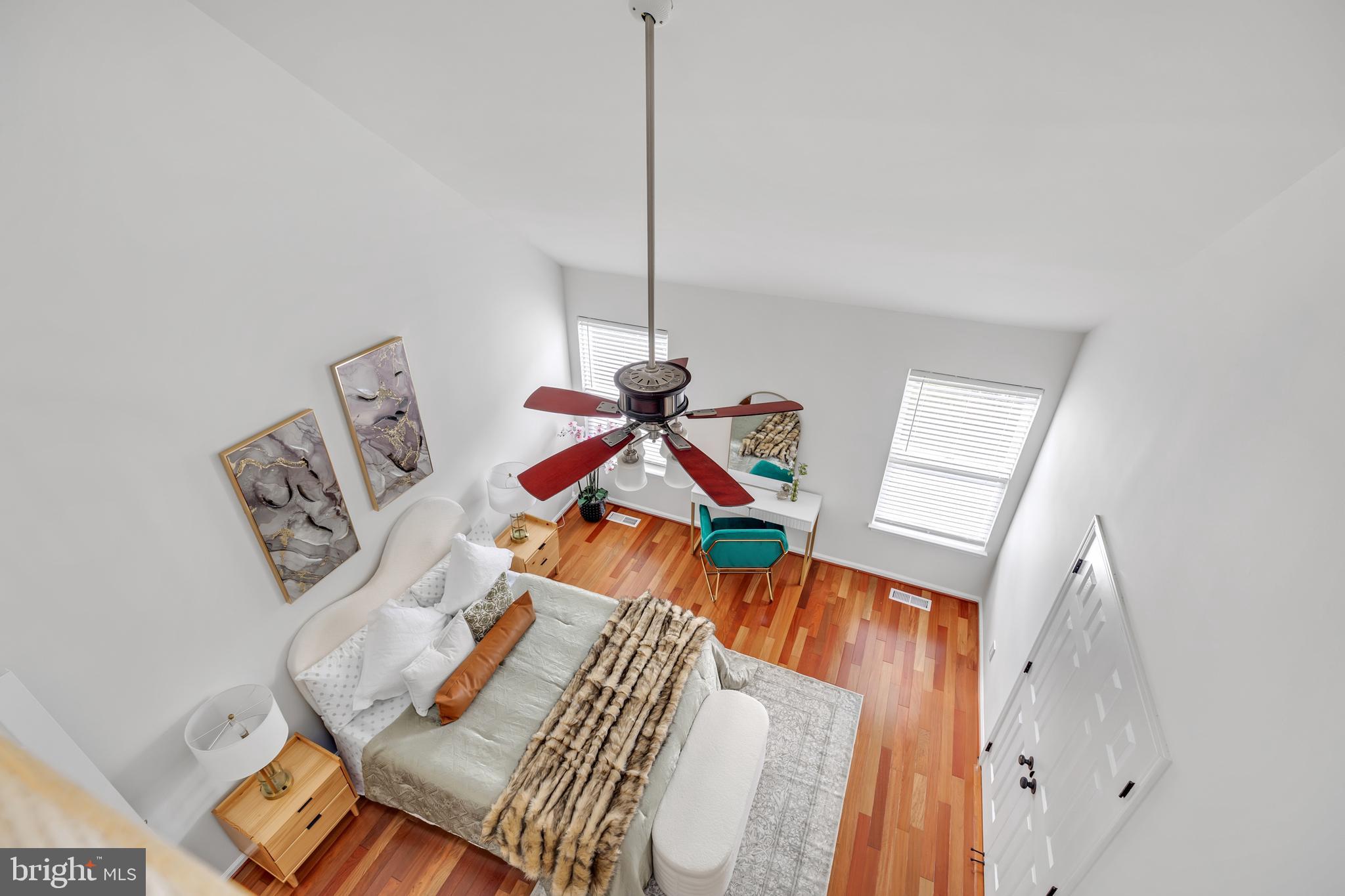 2506 James Monroe Cir