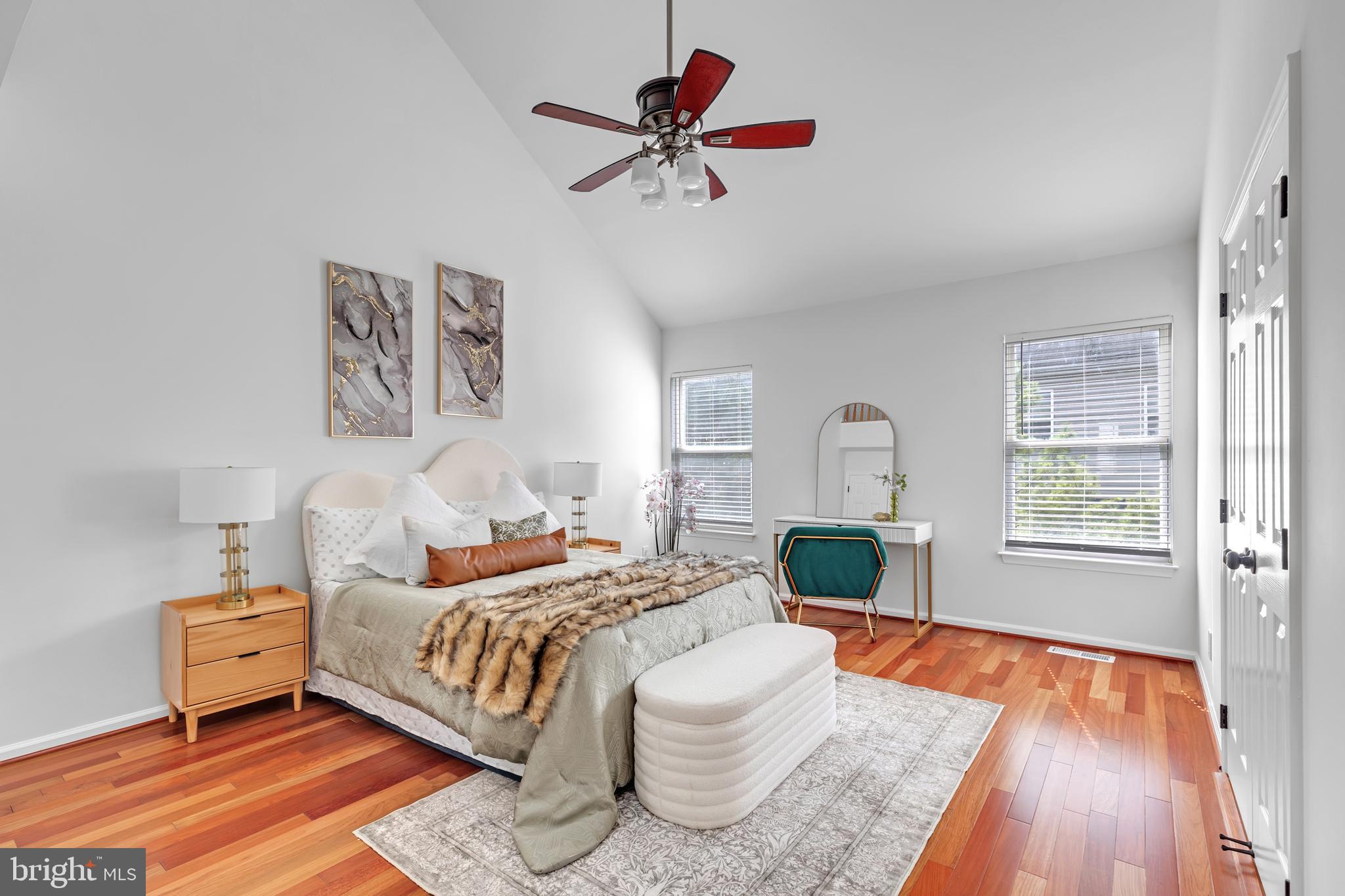 2506 James Monroe Cir