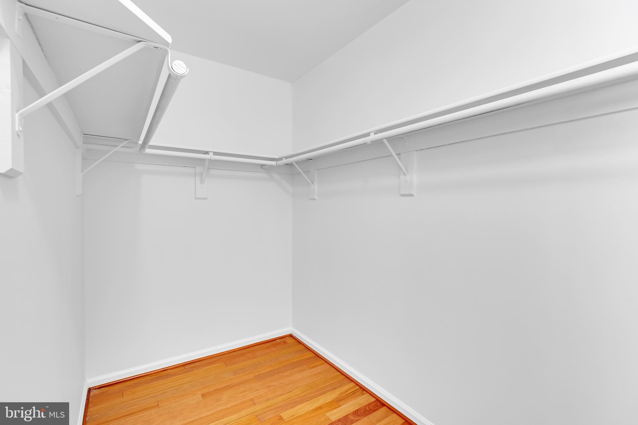 2506 James Monroe Cir