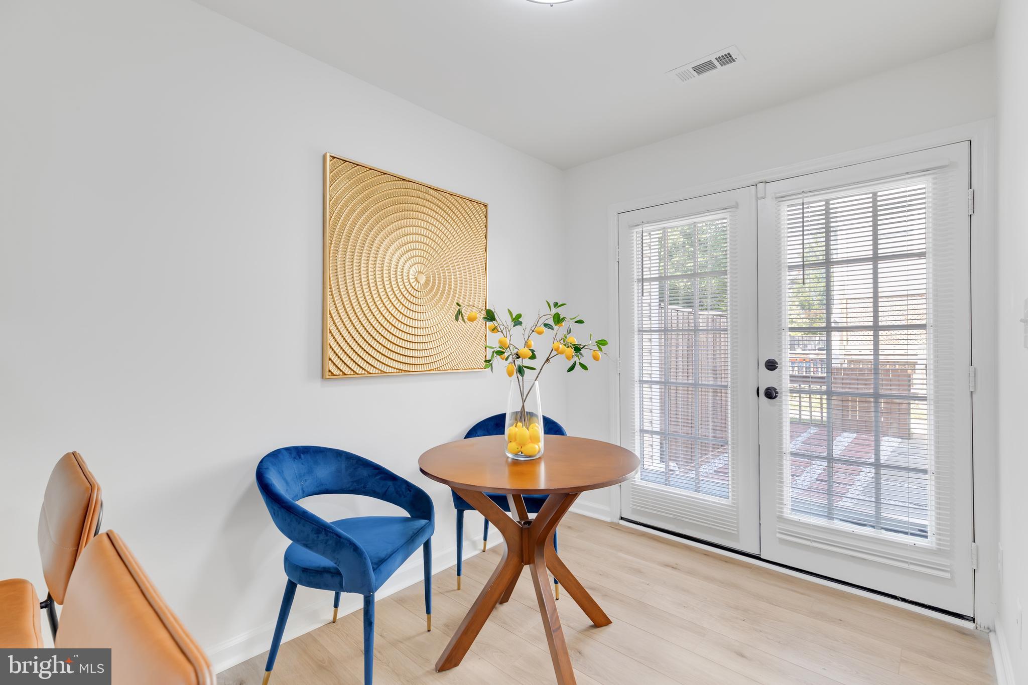 6011 SUNSET RIDGE COURT