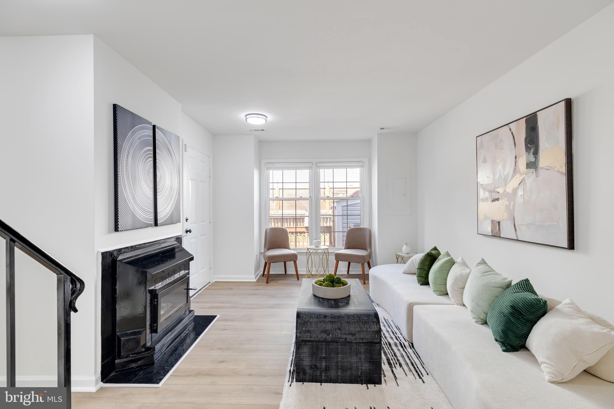 6011 SUNSET RIDGE COURT