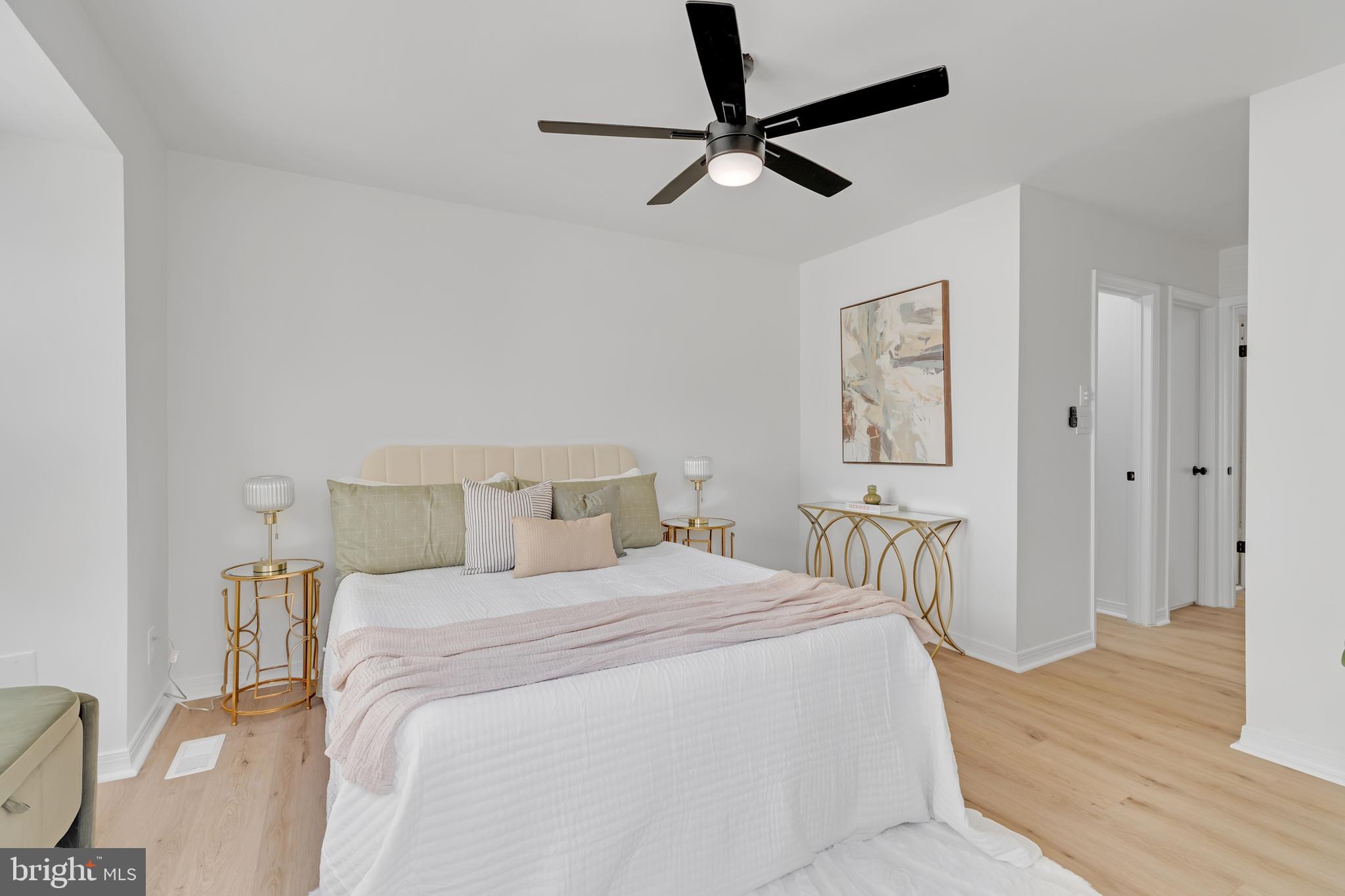 6011 SUNSET RIDGE COURT