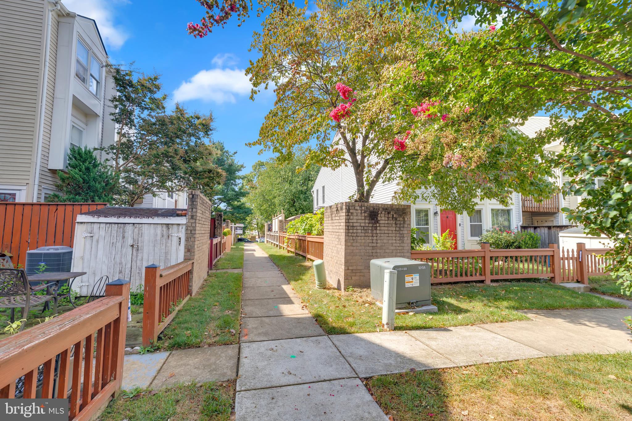 6011 SUNSET RIDGE COURT