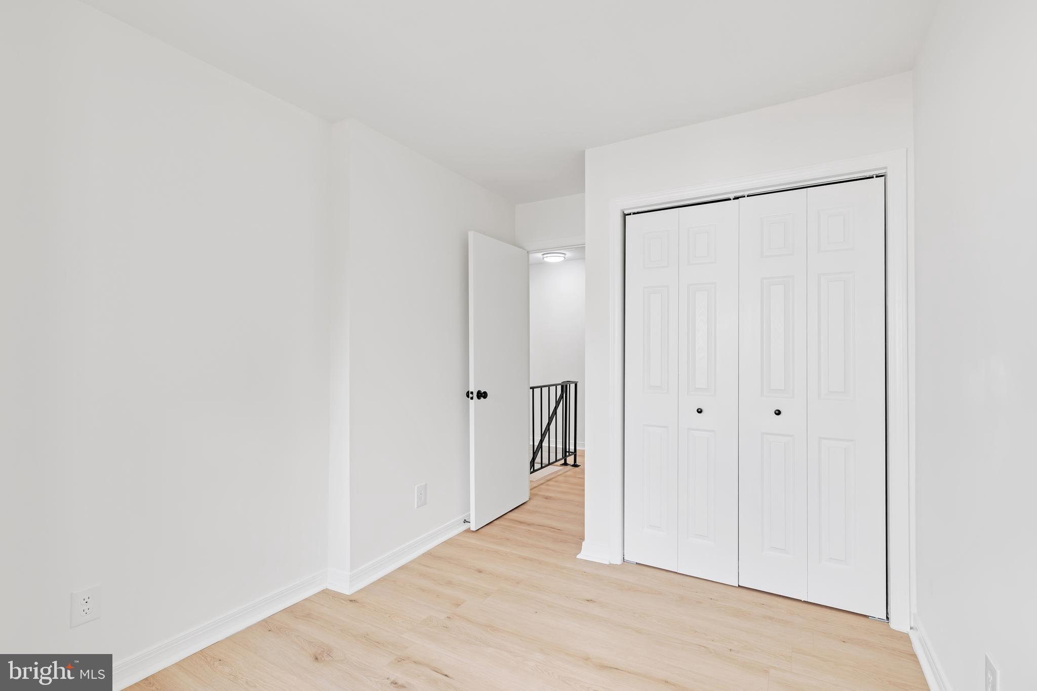 6011 SUNSET RIDGE COURT