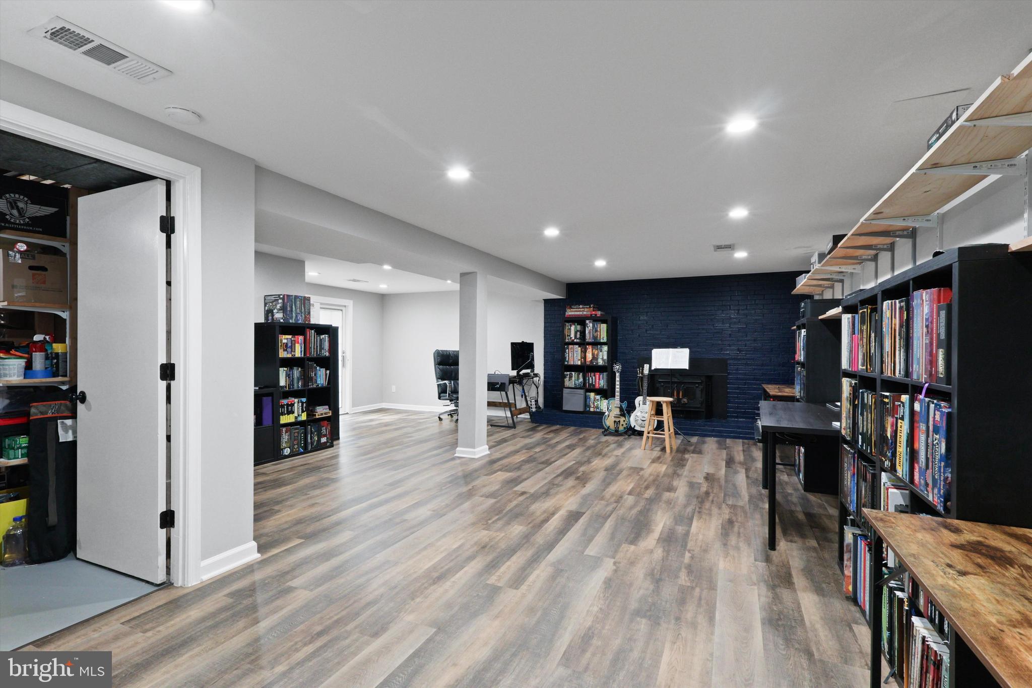 13512 TABSCOTT DRIVE