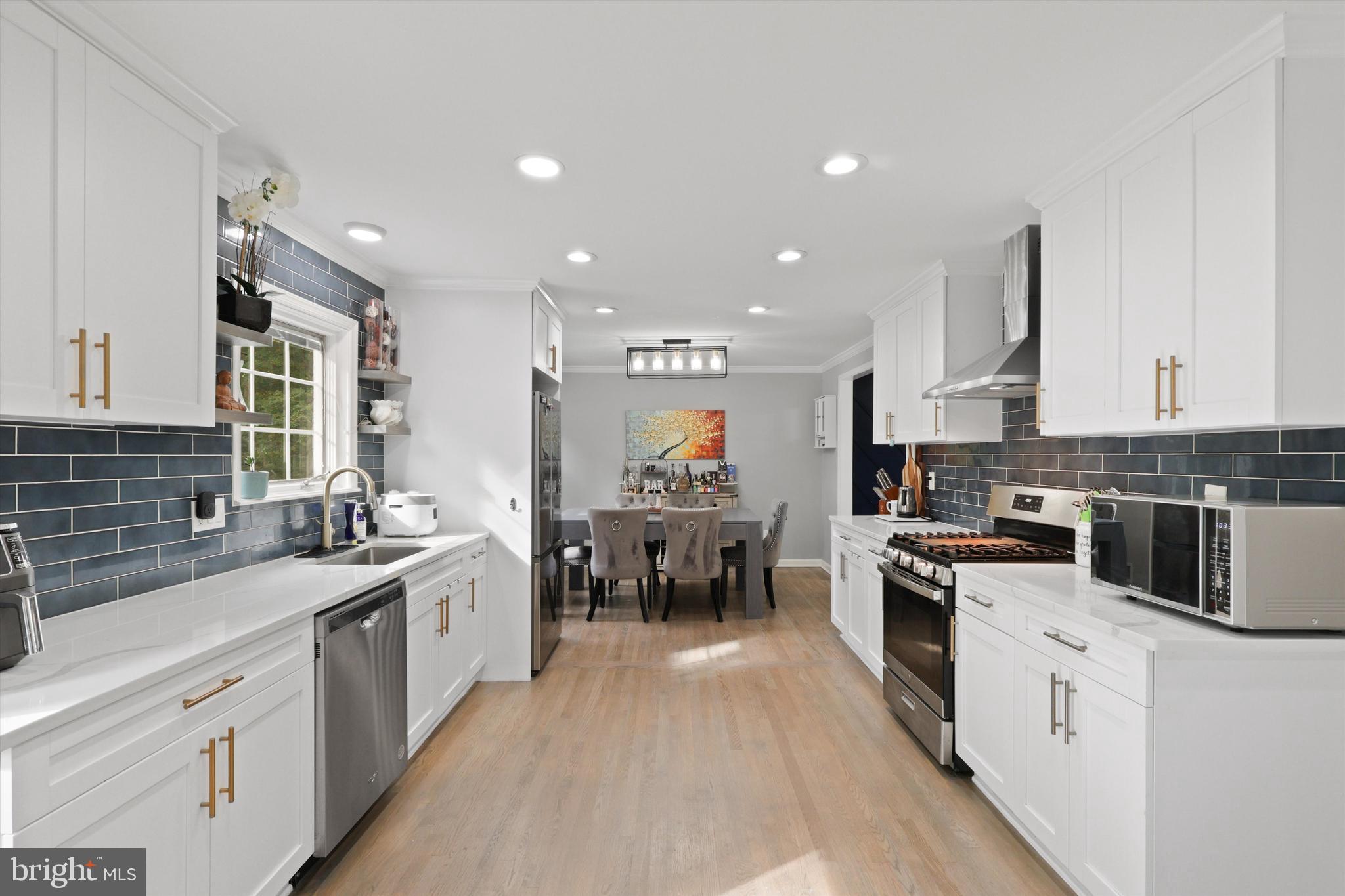 13512 TABSCOTT DRIVE