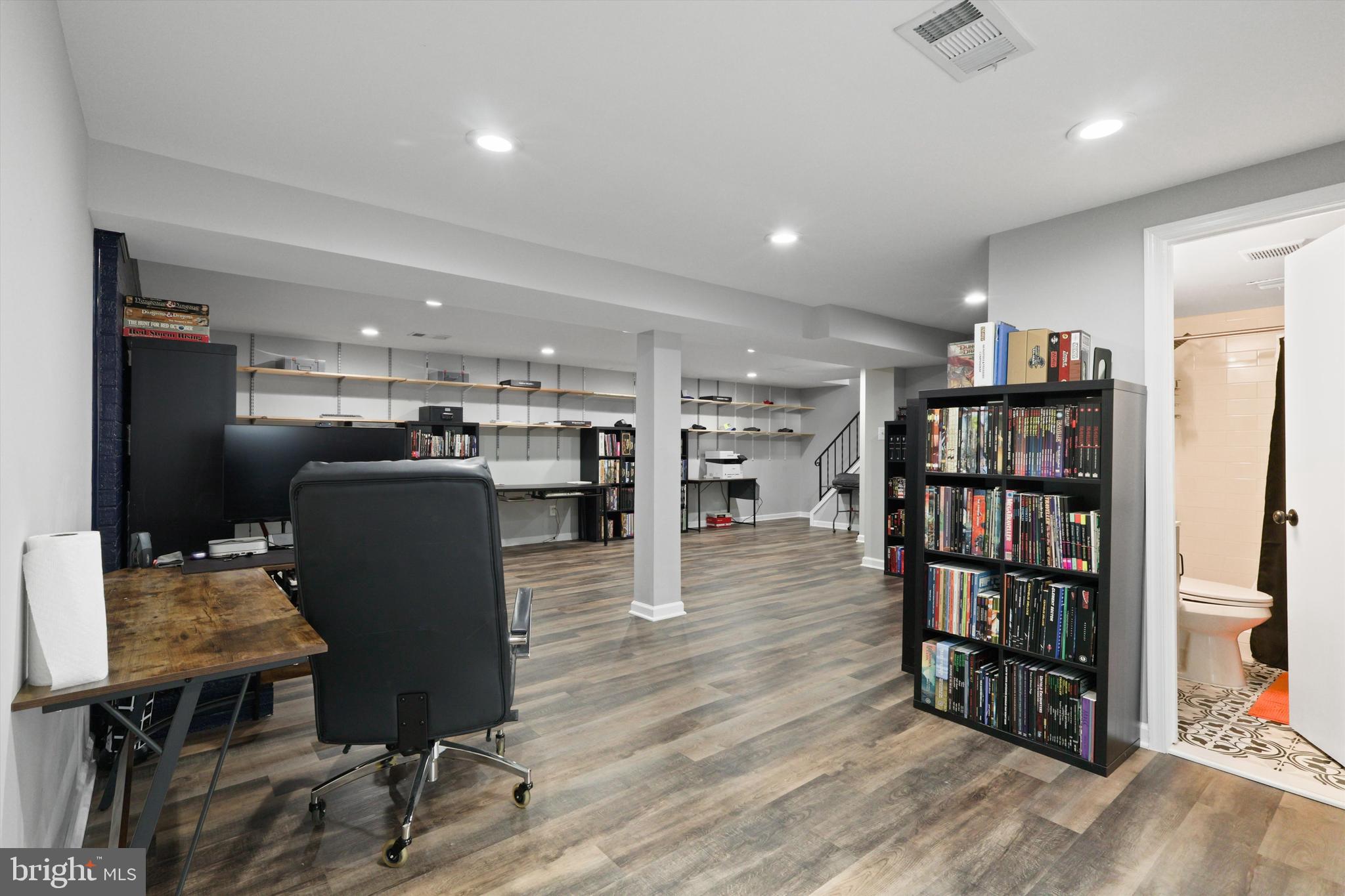 13512 TABSCOTT DRIVE