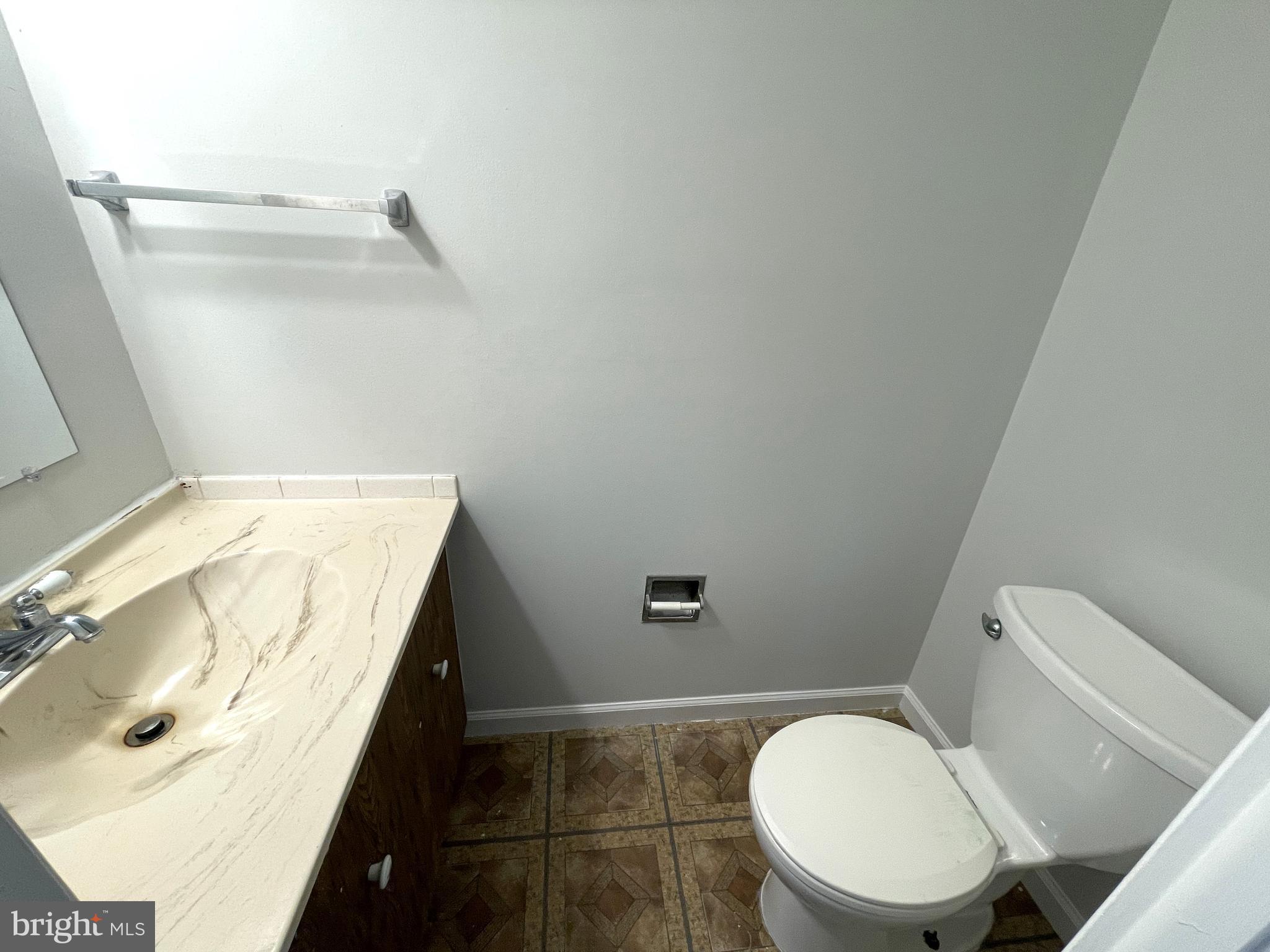 622 CLEARWATER COURT