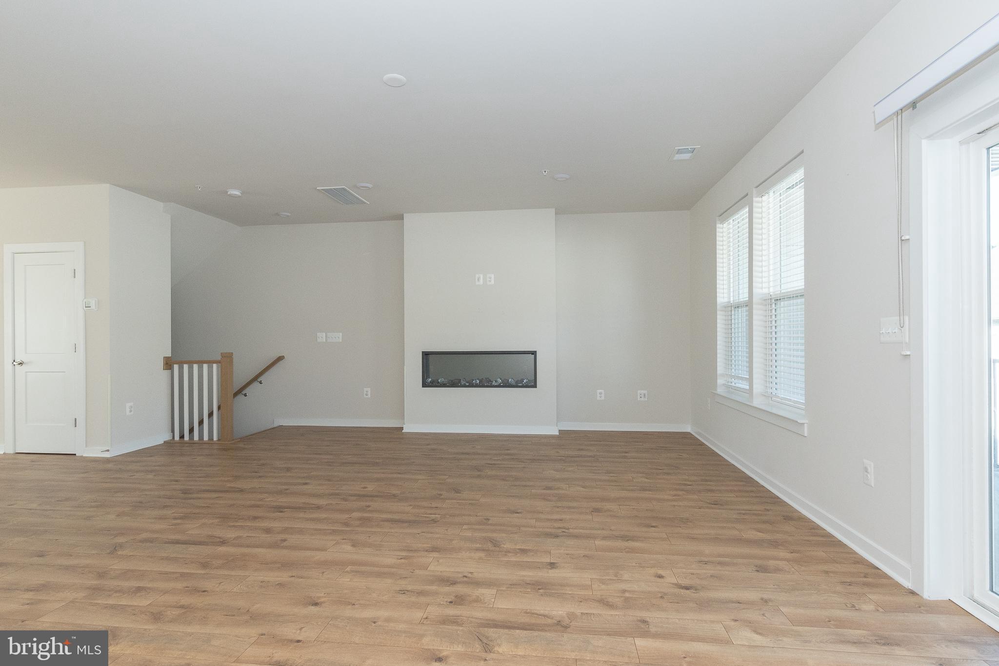 13639 DULLES TECHNOLOGY DRIVE 158