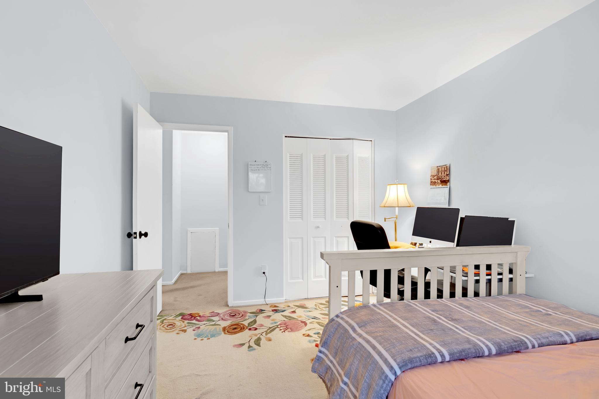 563 FLORIDA AVENUE 202