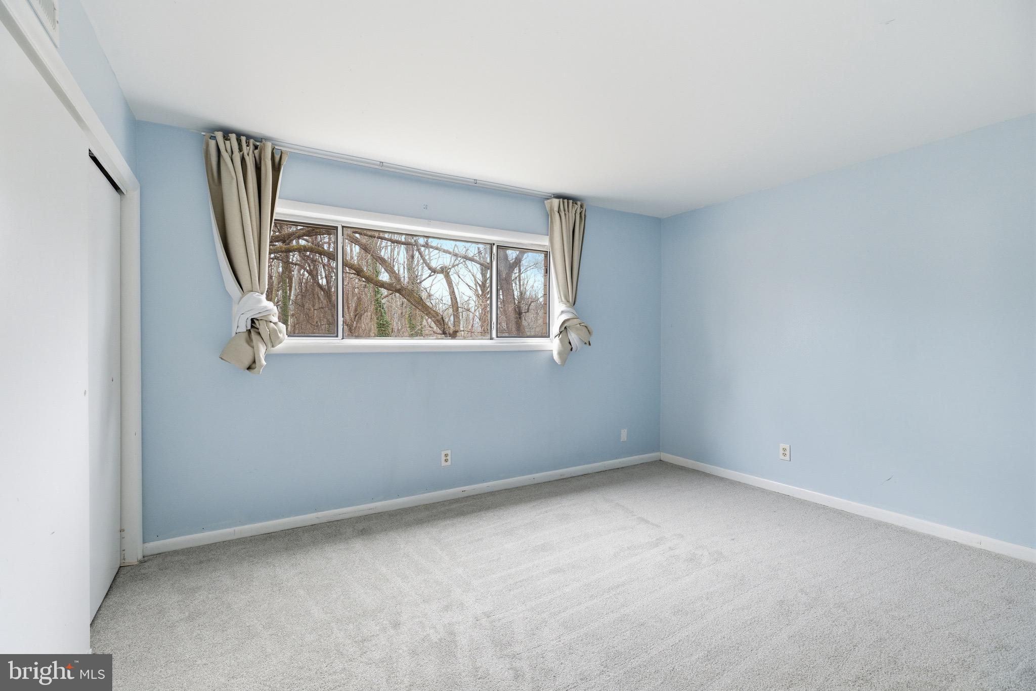 4227 AMERICANA DRIVE 103 E