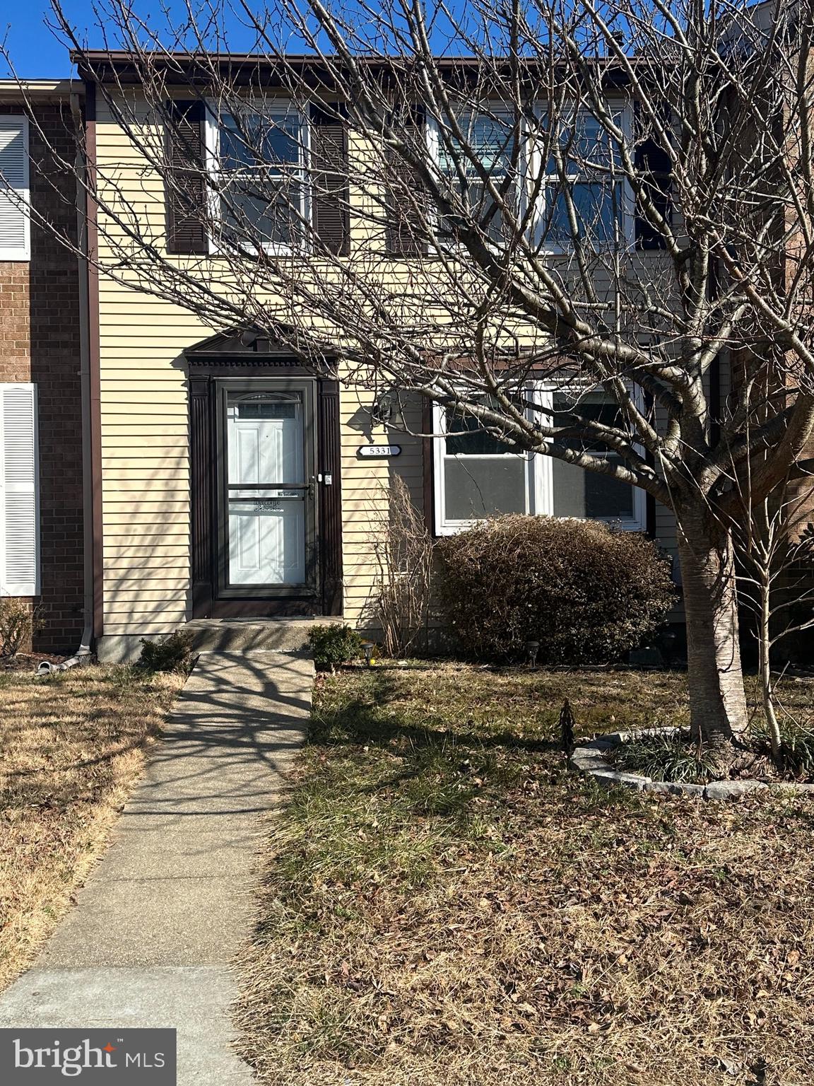 5331 LAROCHELLE COURT