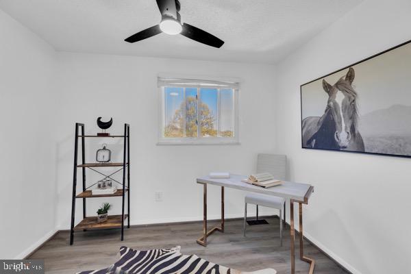 5331 LAROCHELLE COURT