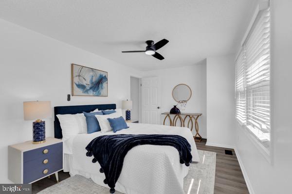 5331 LAROCHELLE COURT