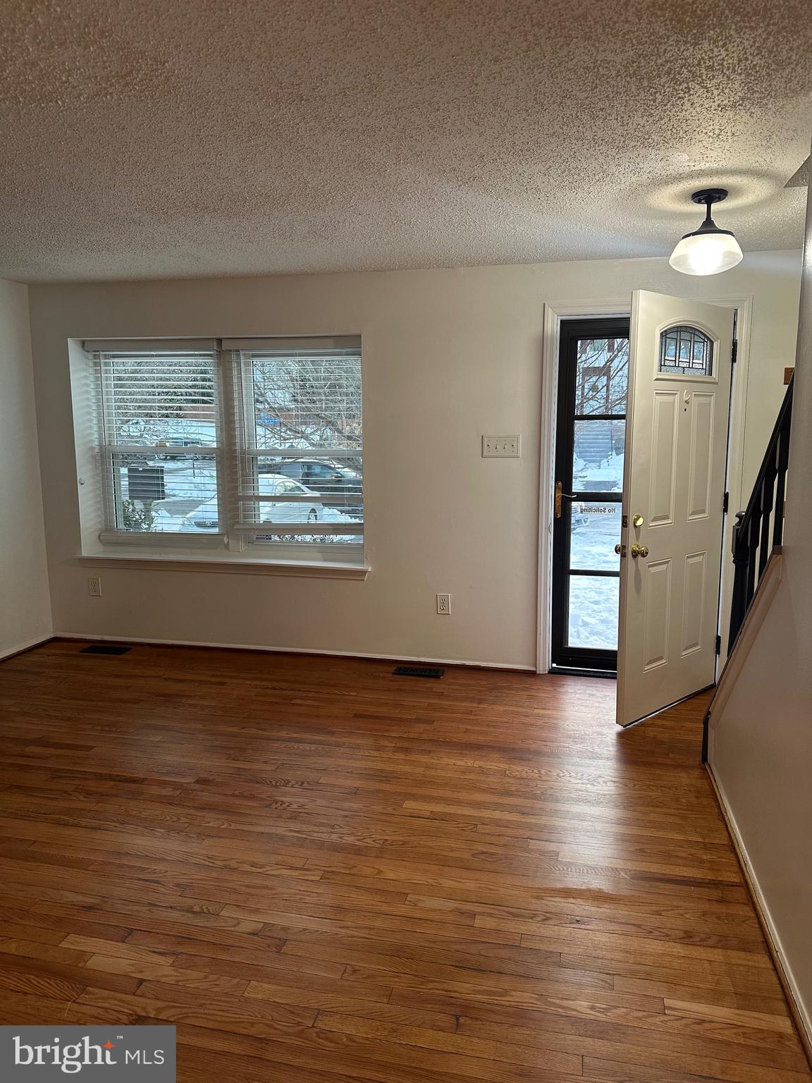 5331 LAROCHELLE COURT