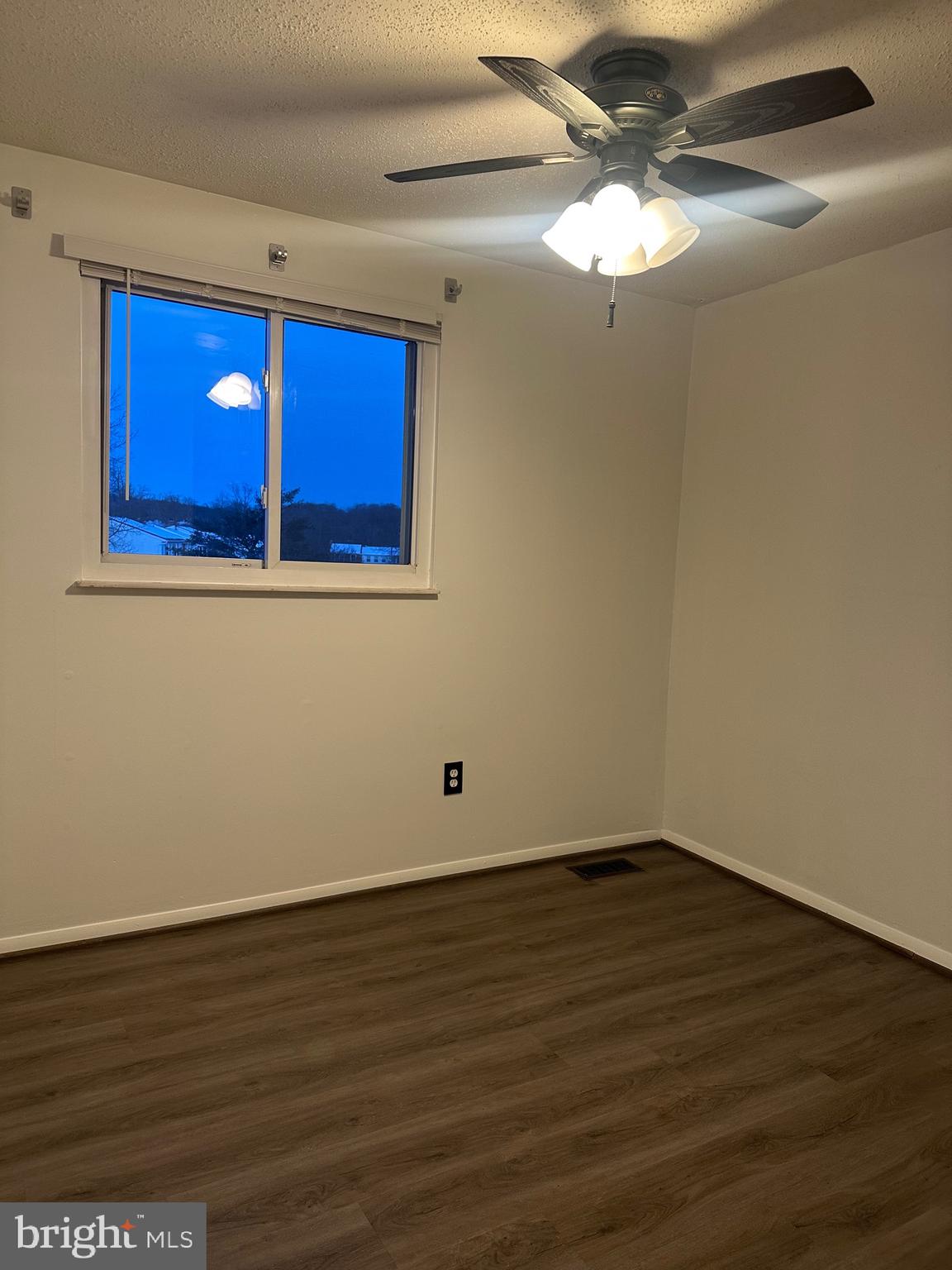 5331 LAROCHELLE COURT