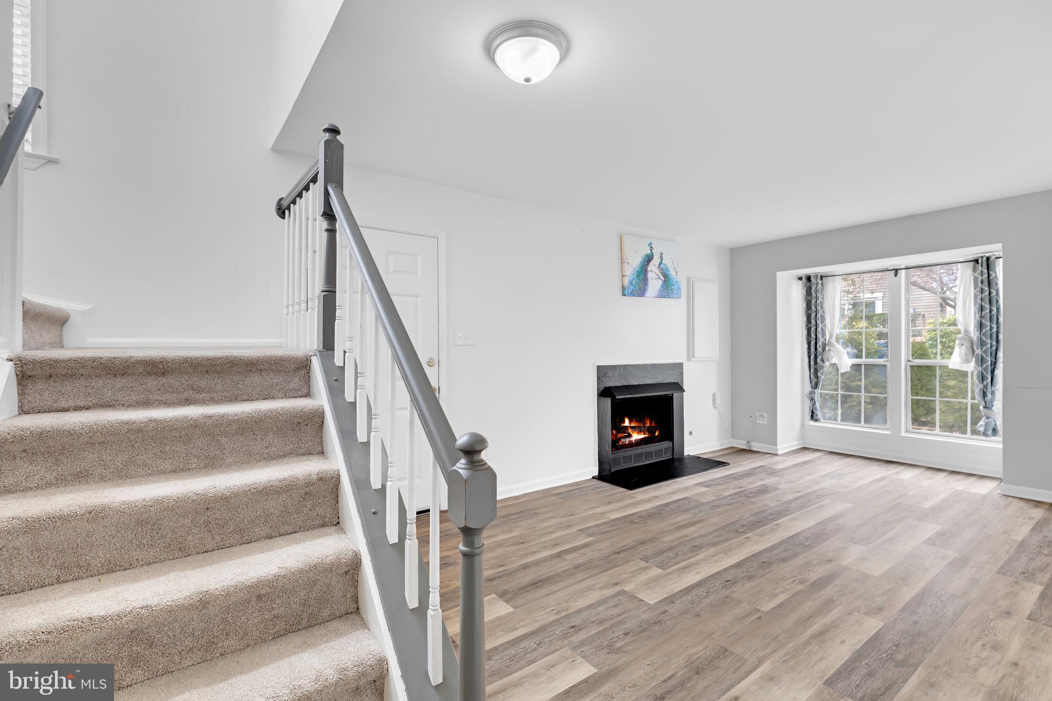 14437 GRINGSBY COURT