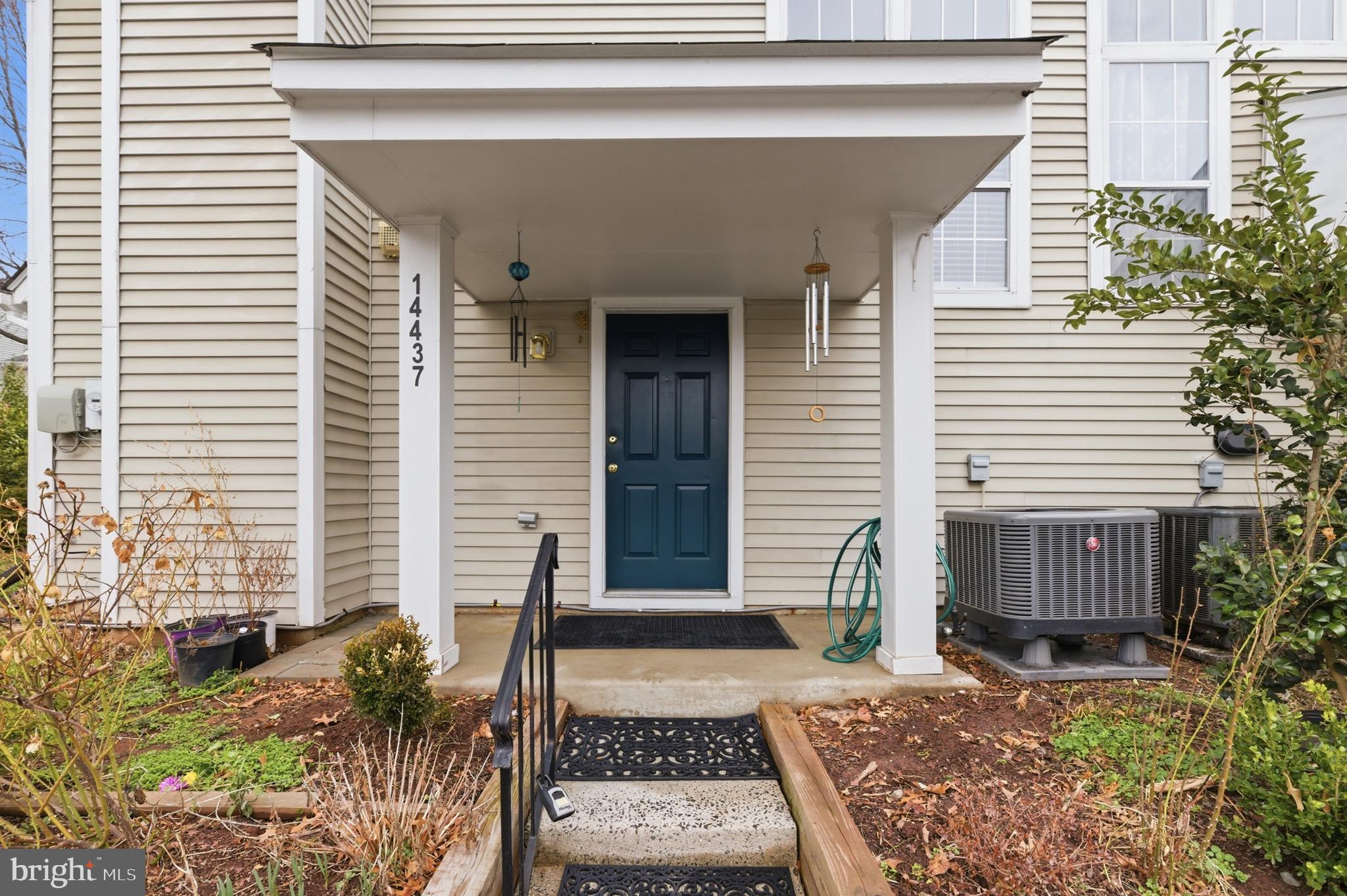 14437 GRINGSBY COURT