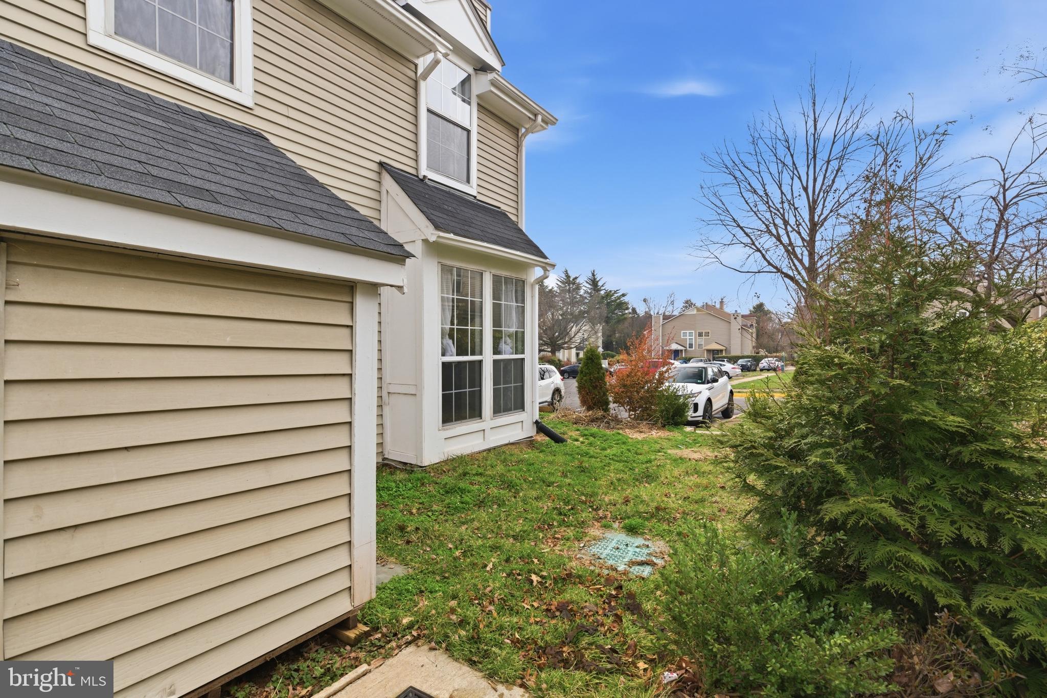 14437 GRINGSBY COURT