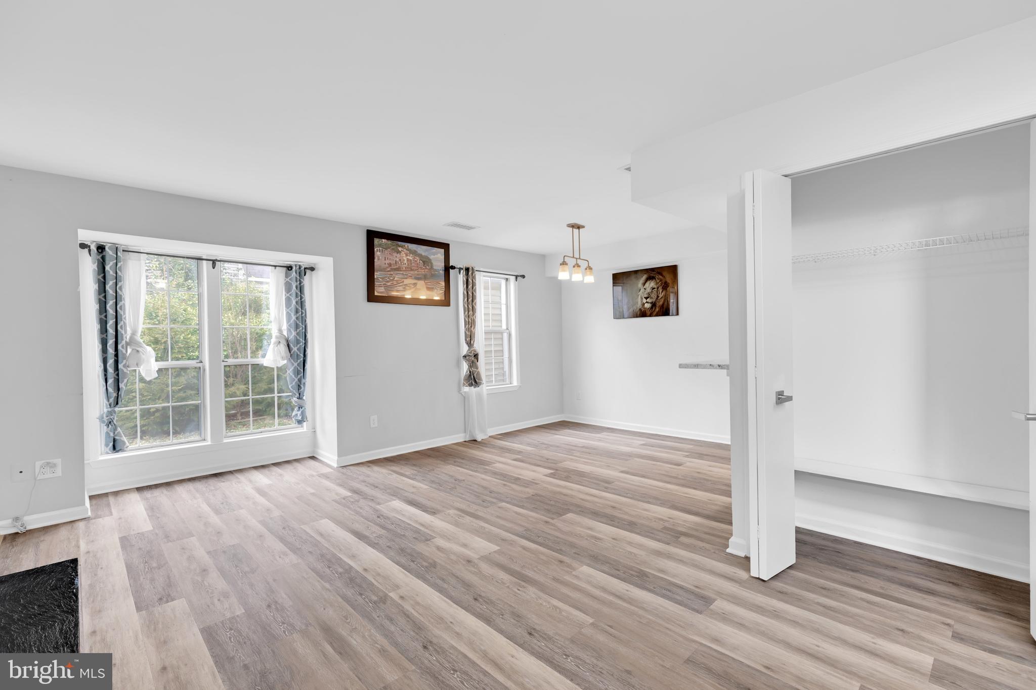 14437 GRINGSBY COURT