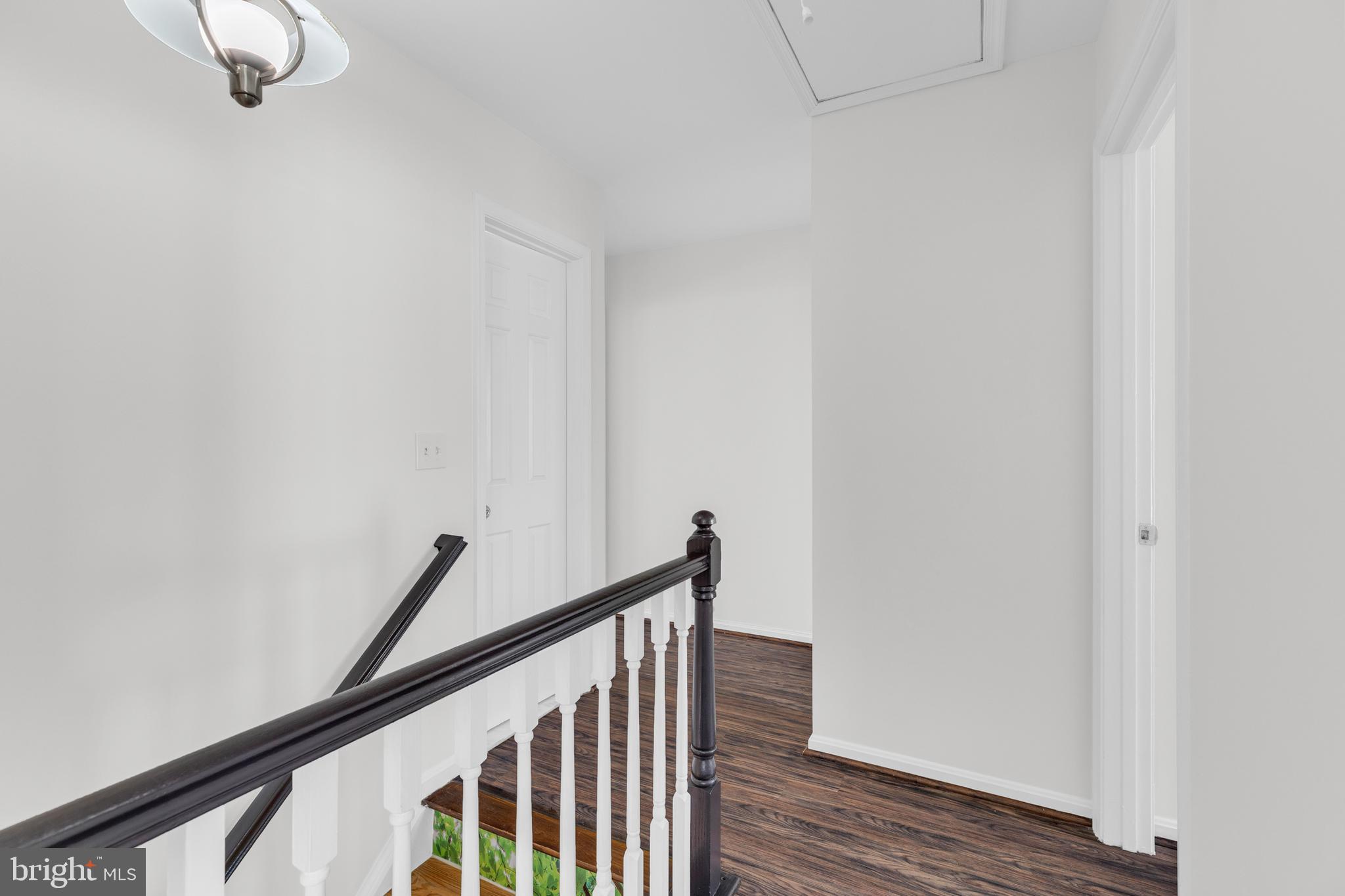 7651 SOUTHERN OAK DRIVE