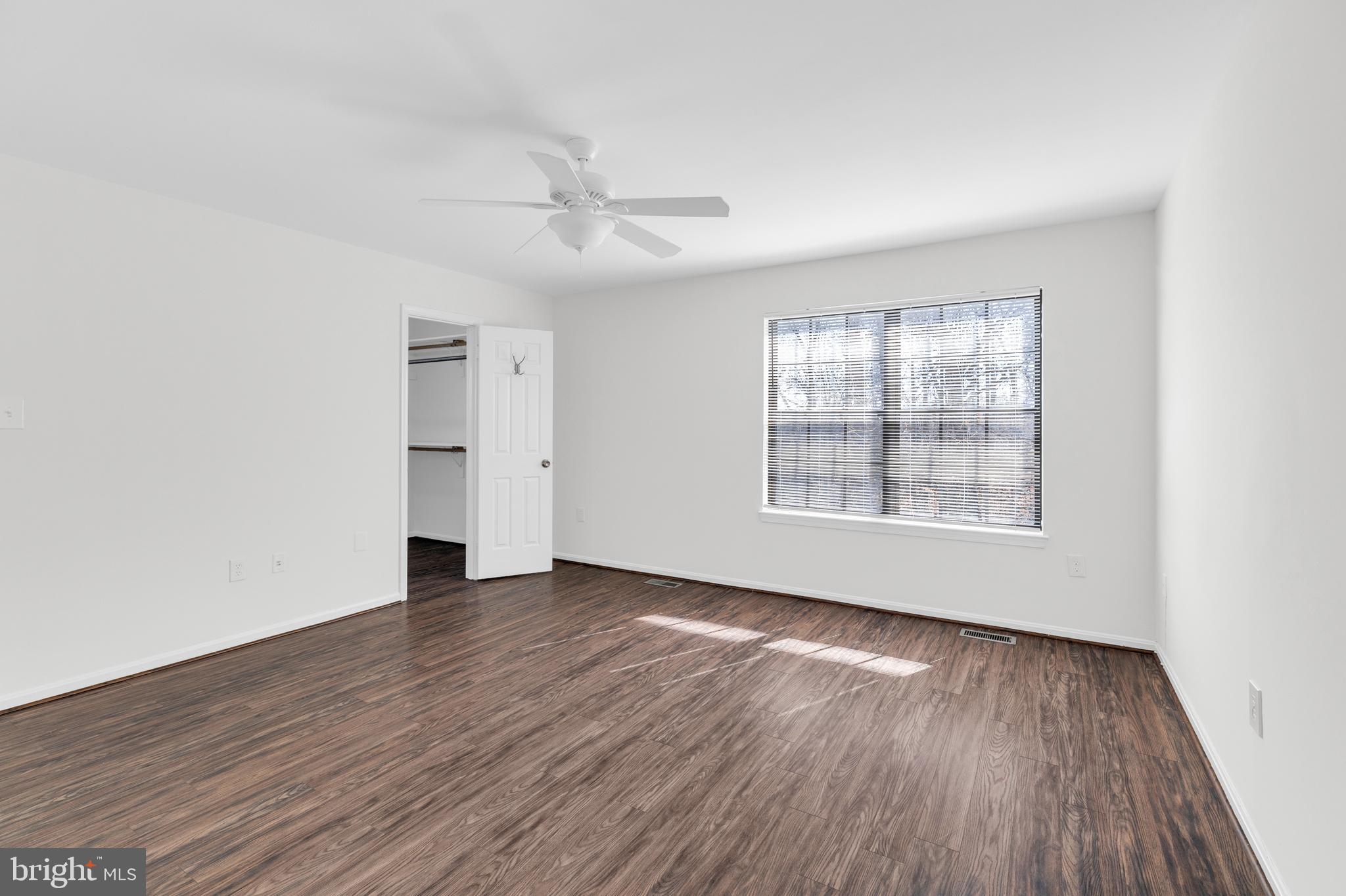 7651 SOUTHERN OAK DRIVE