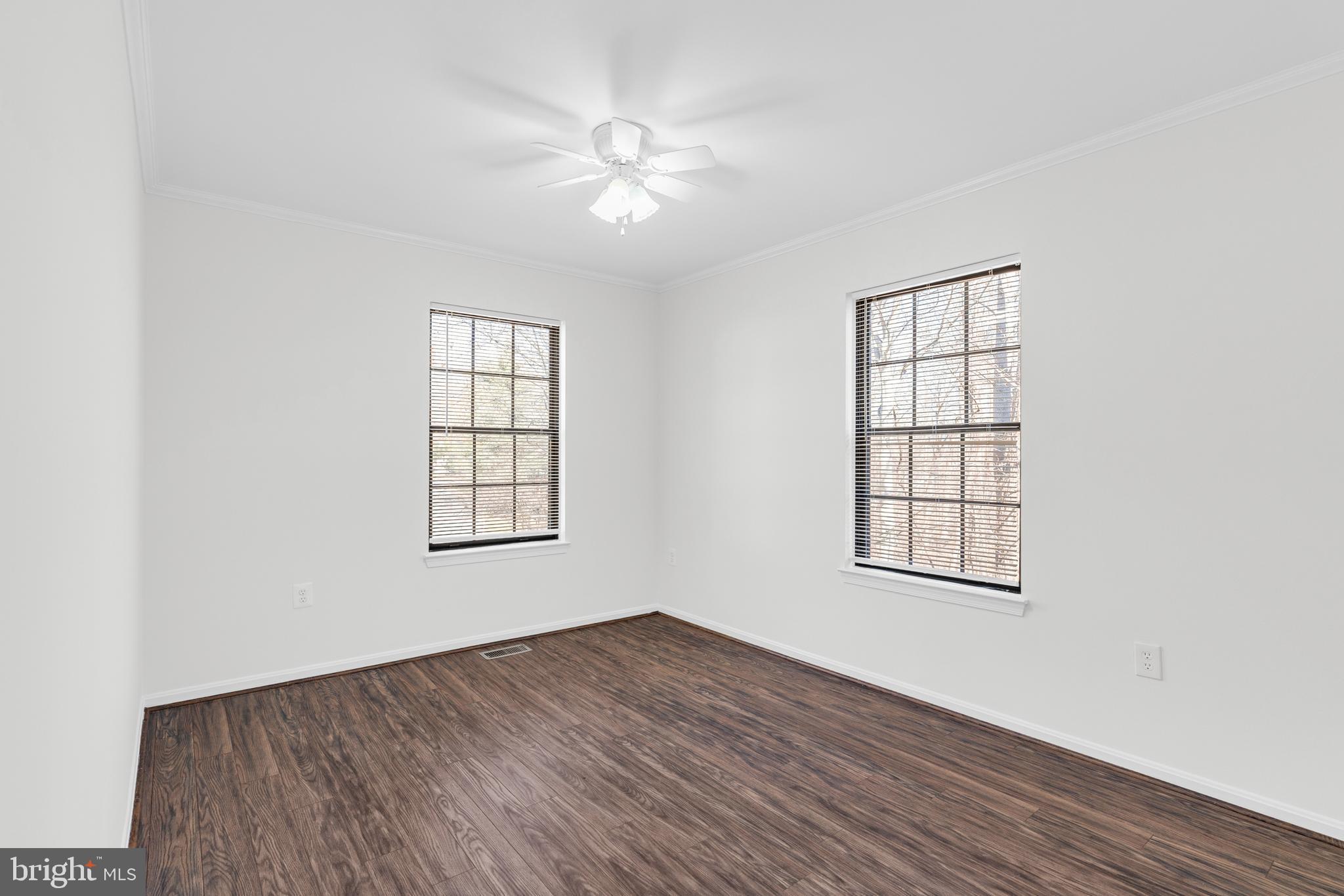 7651 SOUTHERN OAK DRIVE