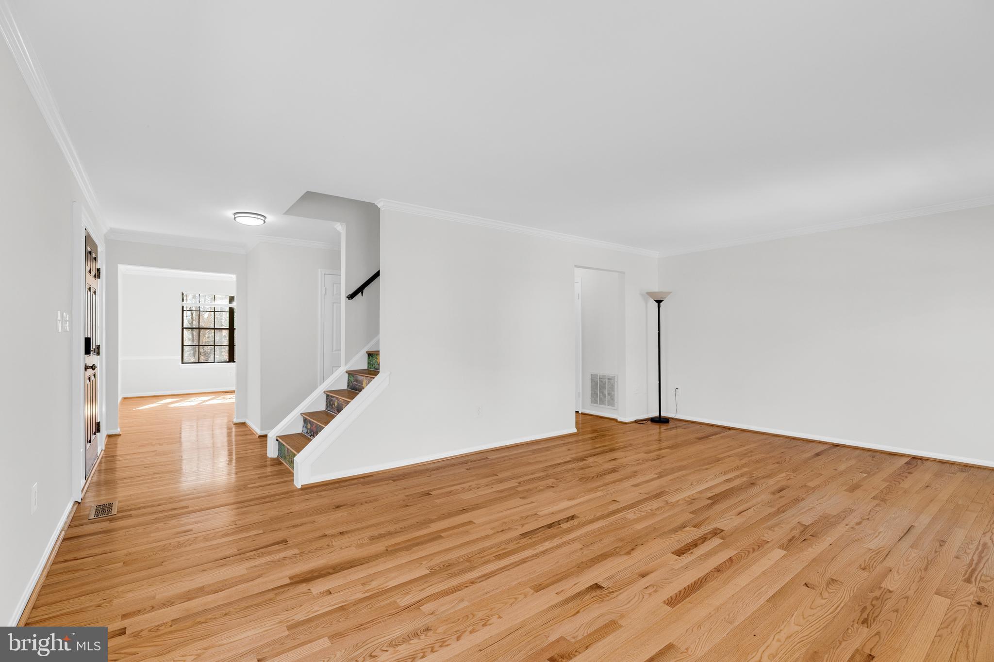 7651 SOUTHERN OAK DRIVE