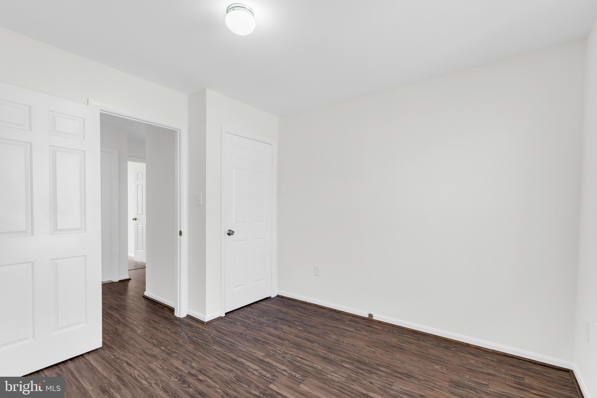 7651 SOUTHERN OAK DRIVE