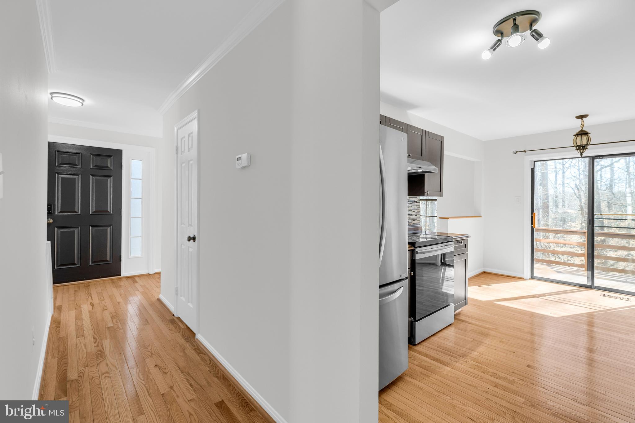 7651 SOUTHERN OAK DRIVE