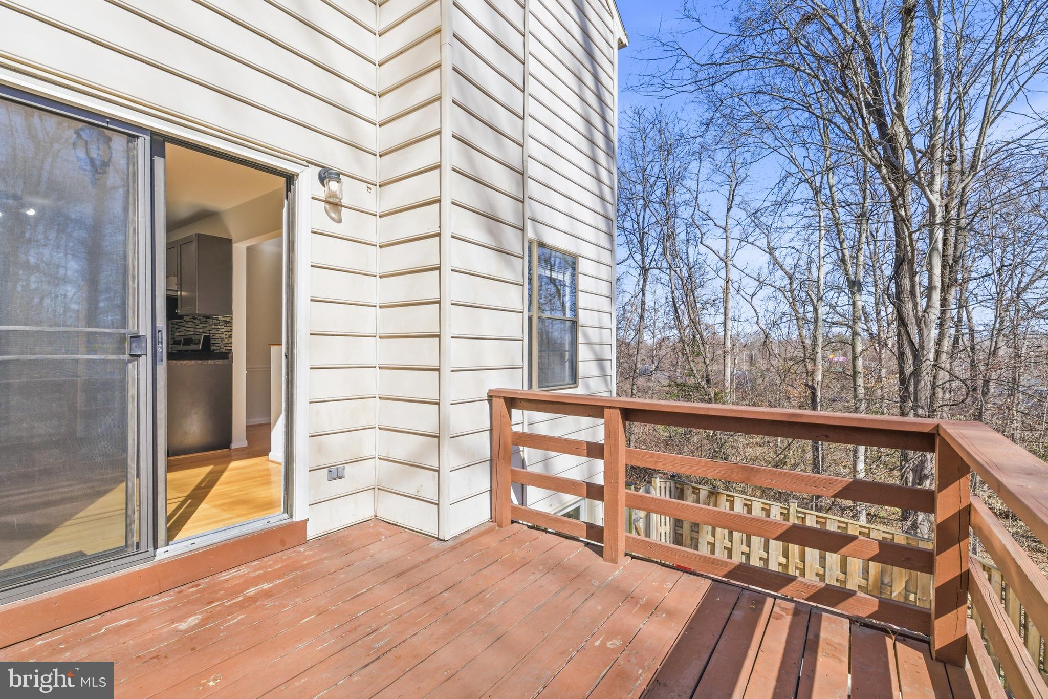 7651 SOUTHERN OAK DRIVE