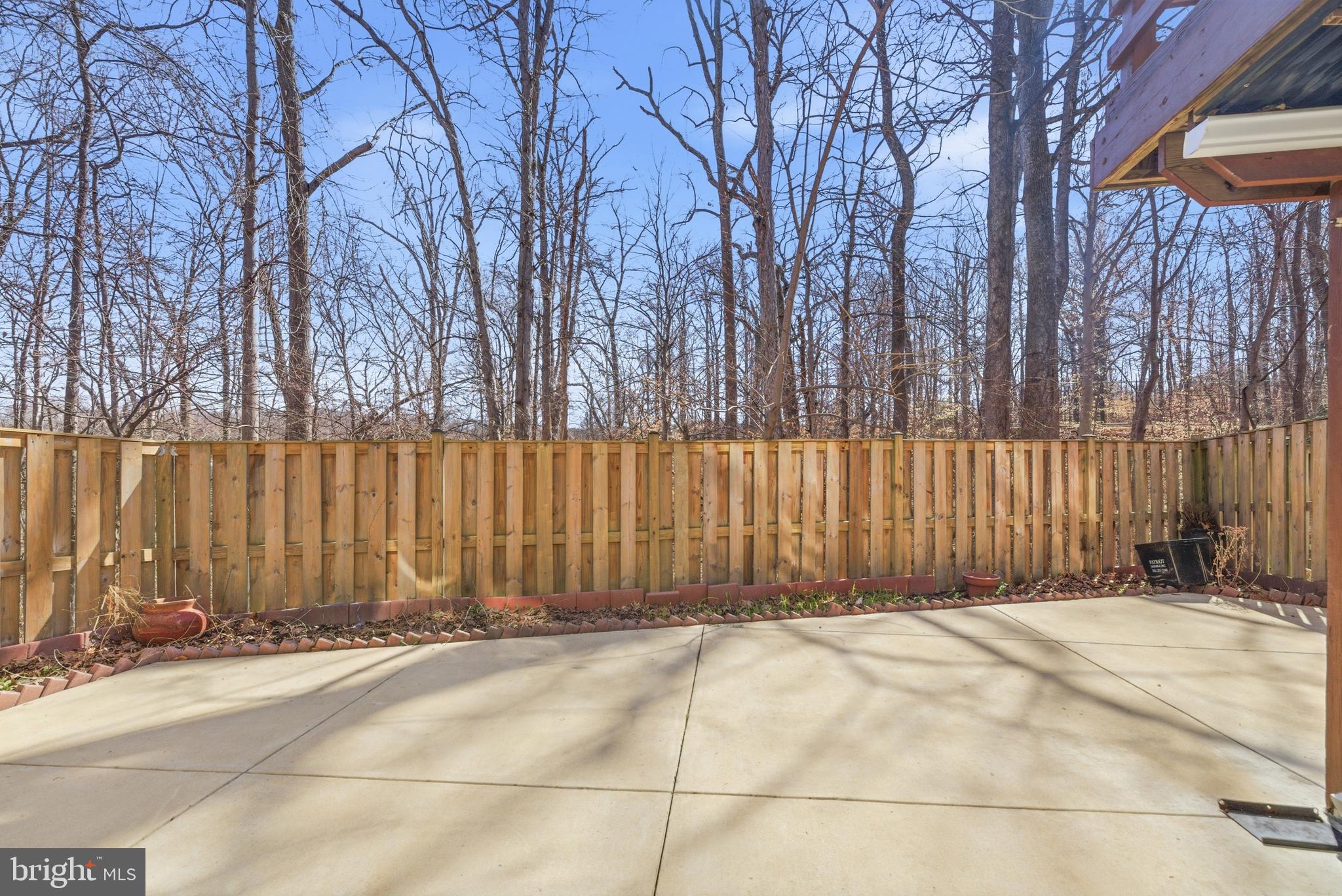 7651 SOUTHERN OAK DRIVE