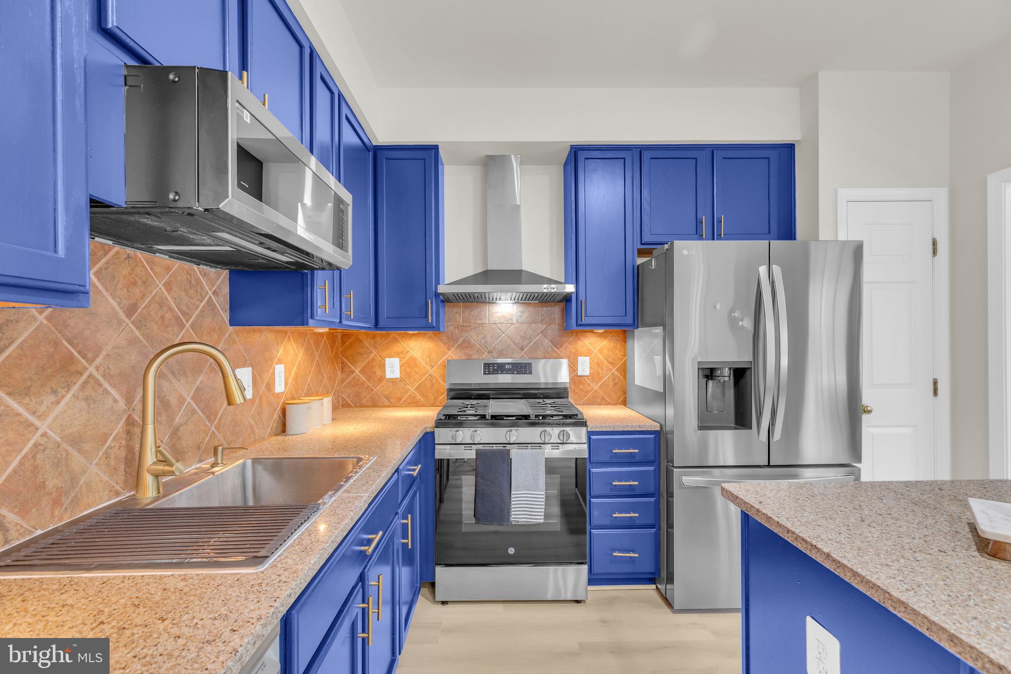 2579 SUTTERS MILL DRIVE