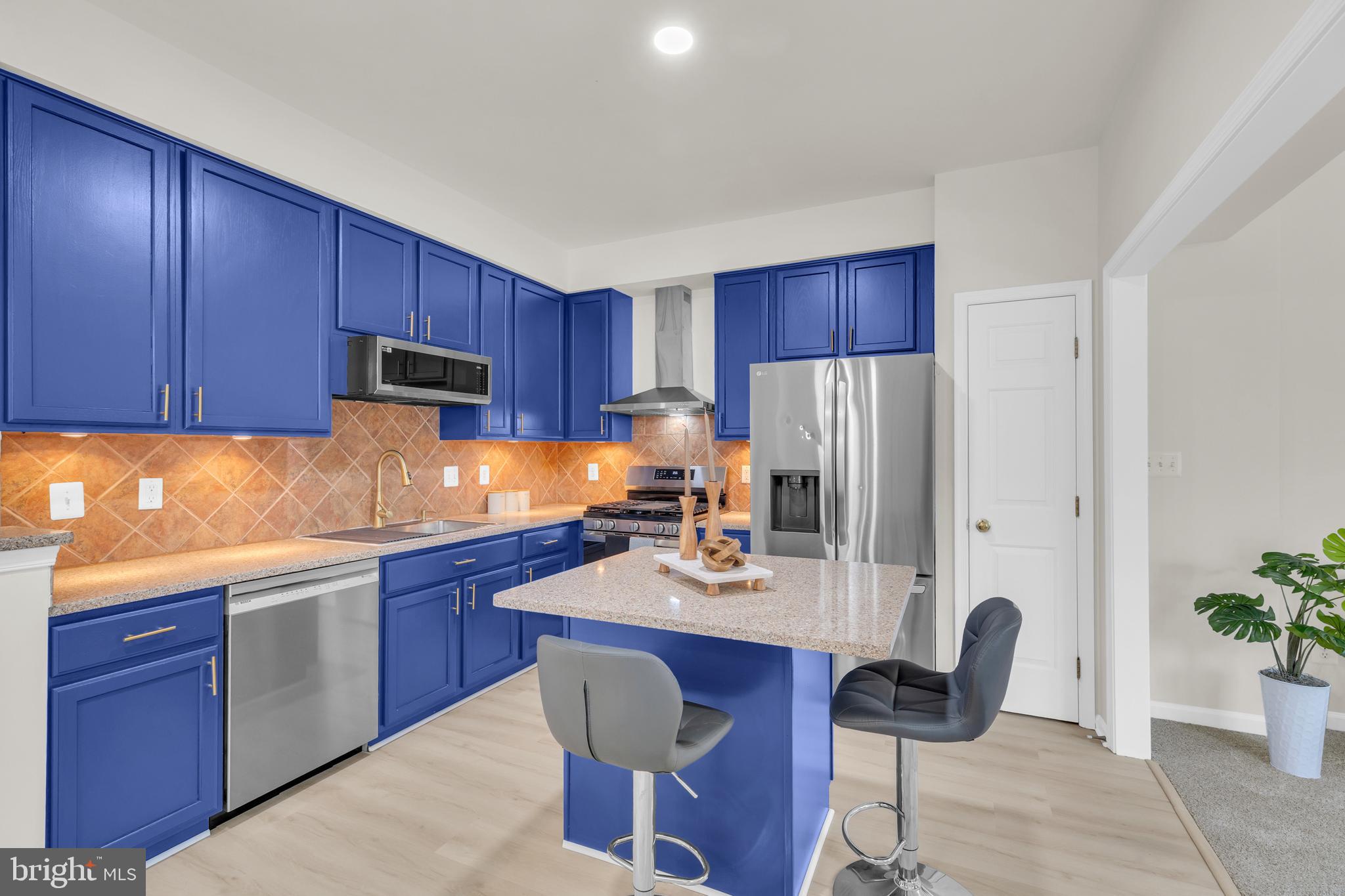 2579 SUTTERS MILL DRIVE