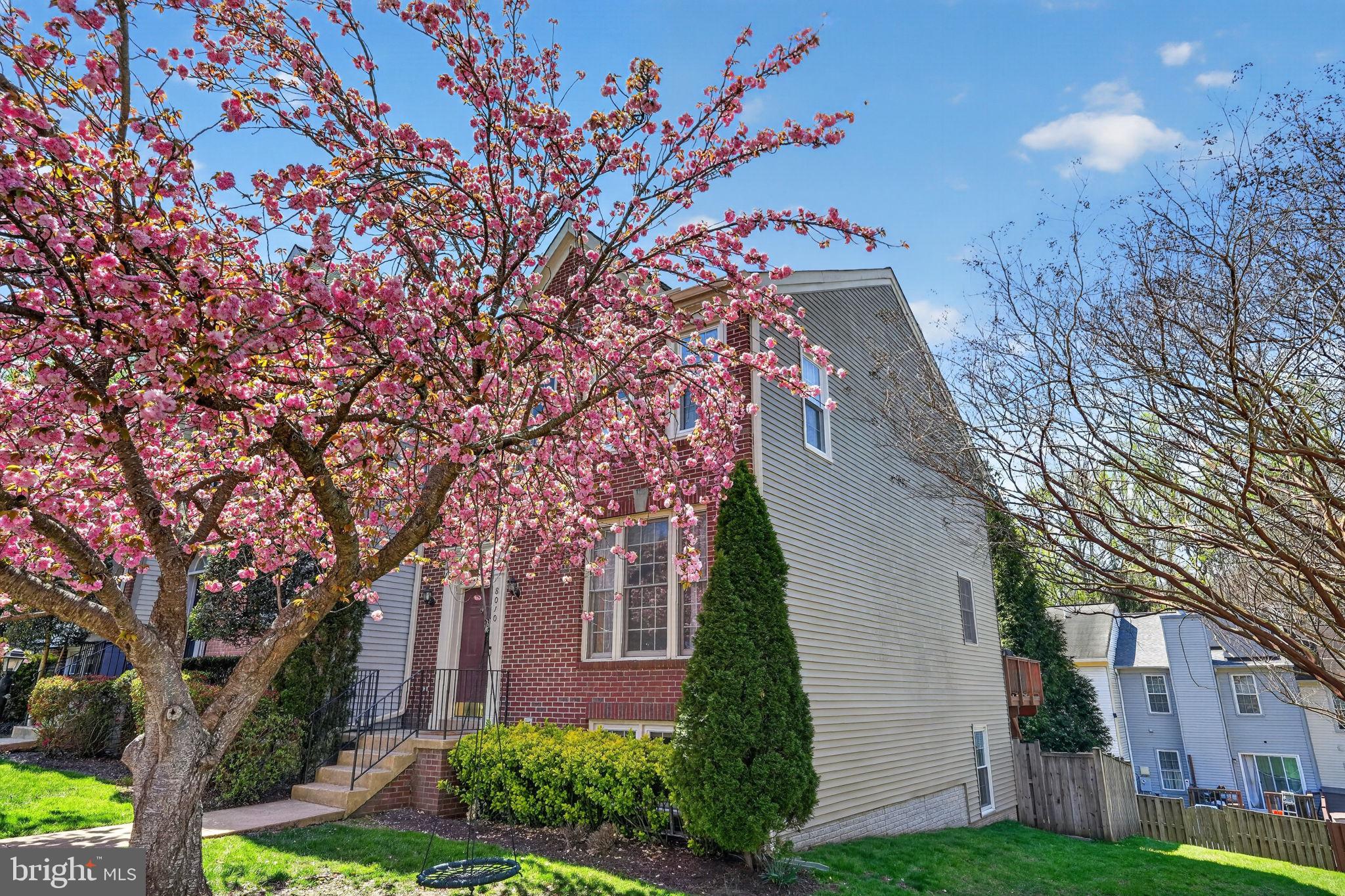 8010 READINGTON COURT