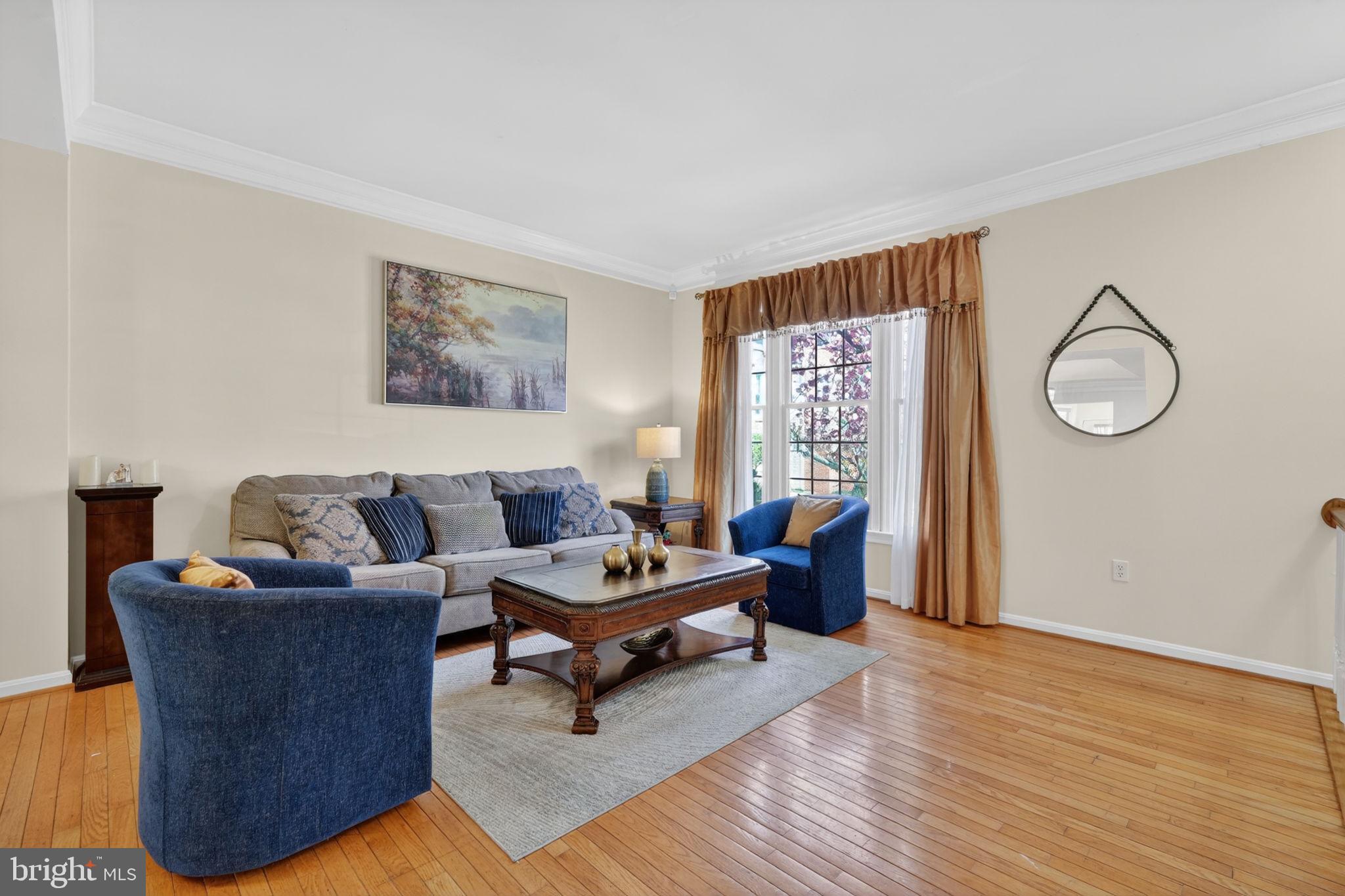 8010 READINGTON COURT