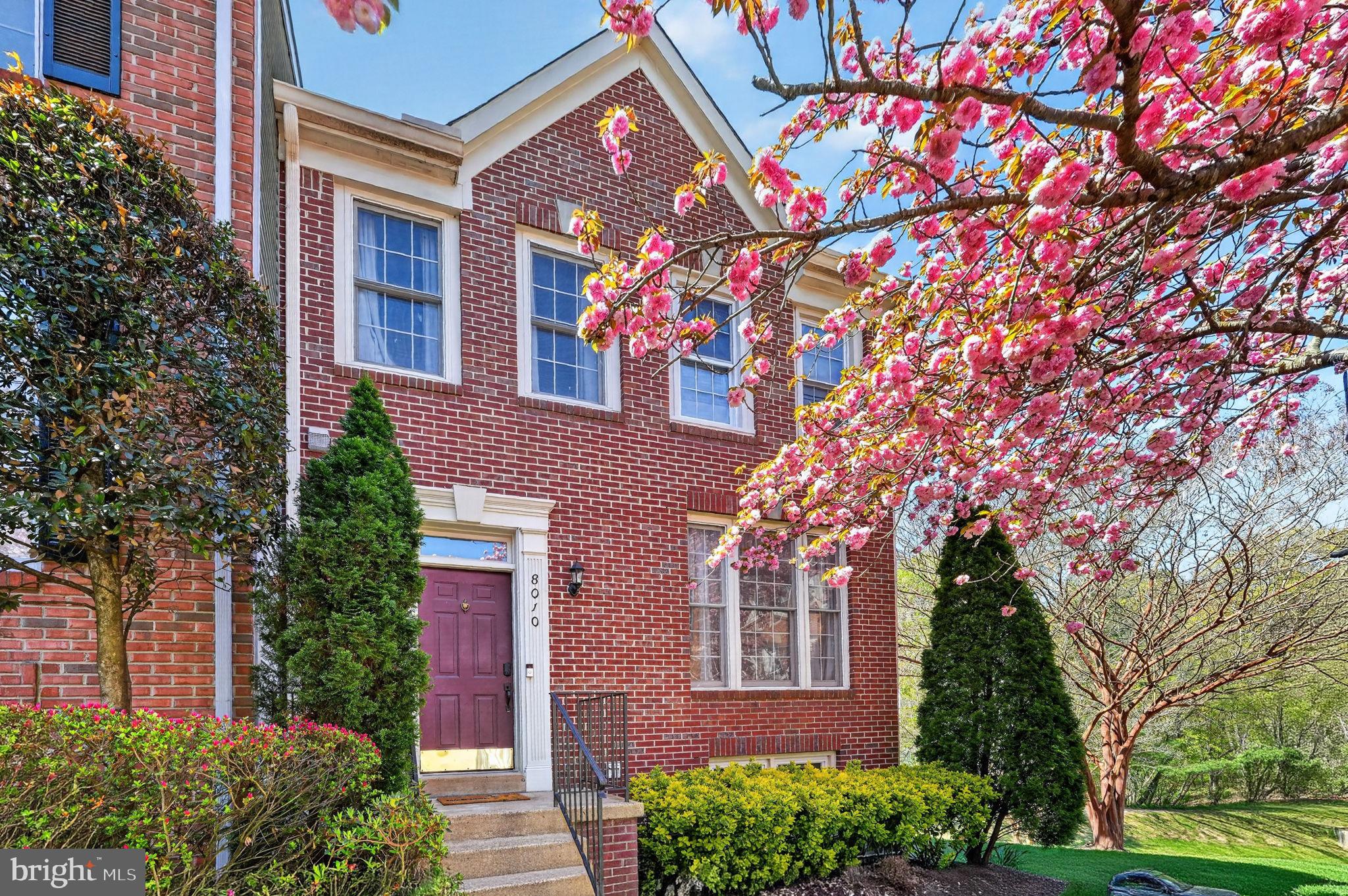 8010 READINGTON COURT