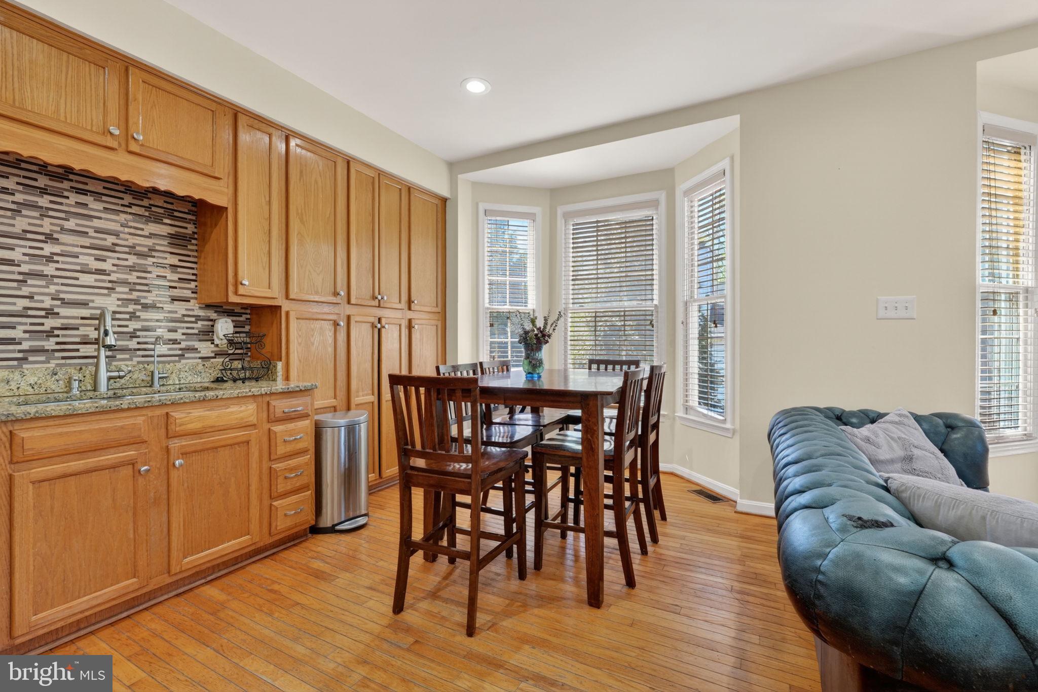 8010 READINGTON COURT