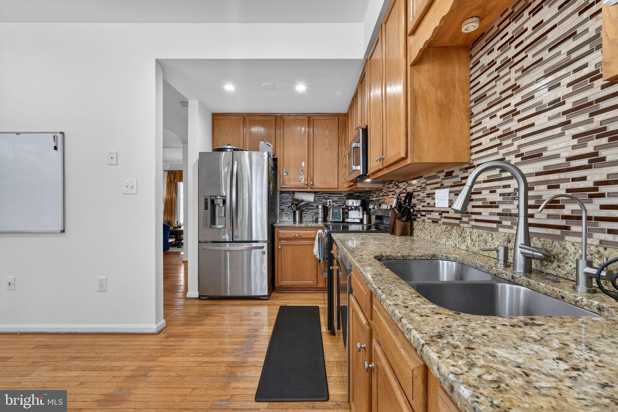 8010 READINGTON COURT